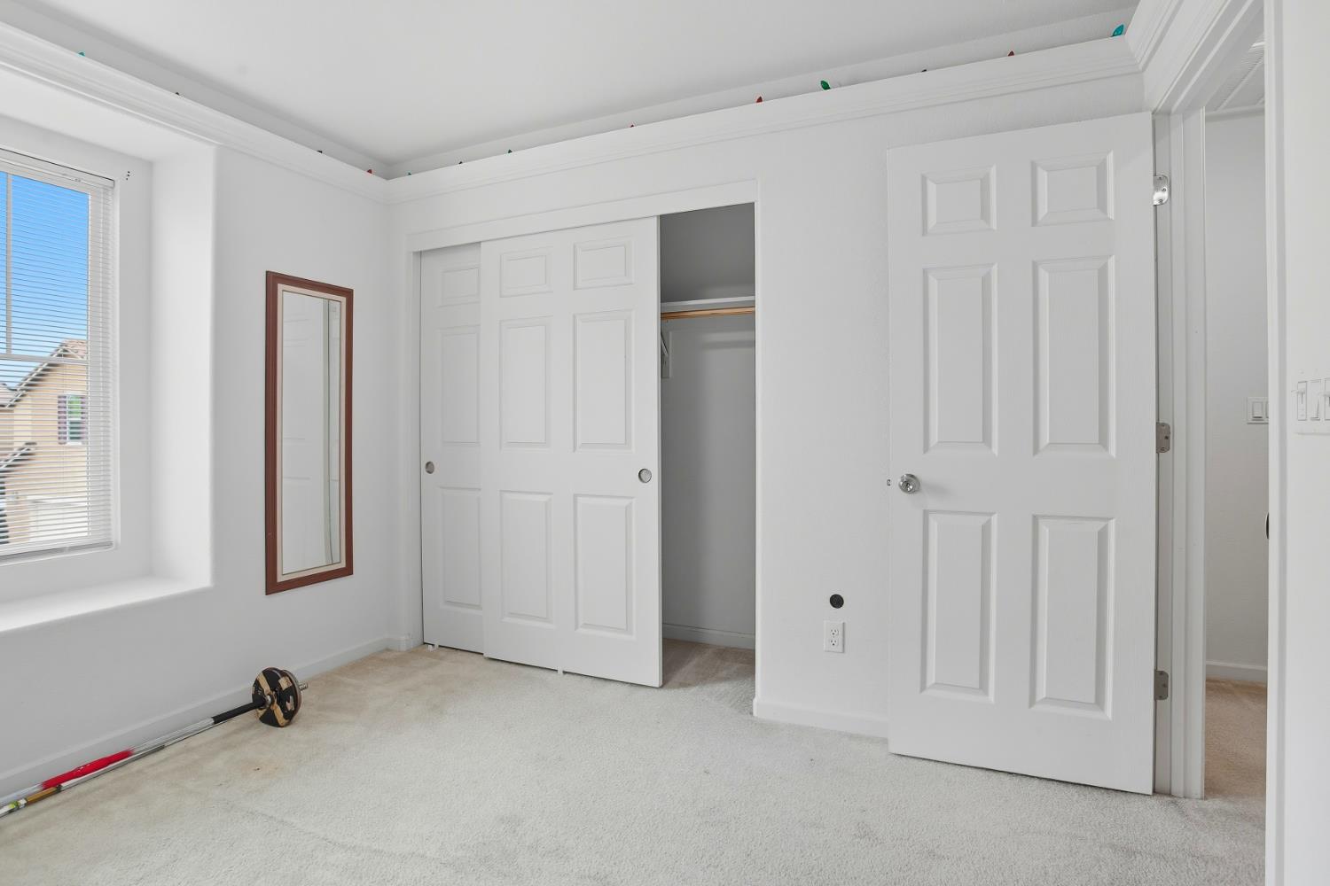 Elk Grove, California, 95758, United States, 3 Bedrooms Bedrooms, ,3 BathroomsBathrooms,Residential,For Sale,1961072