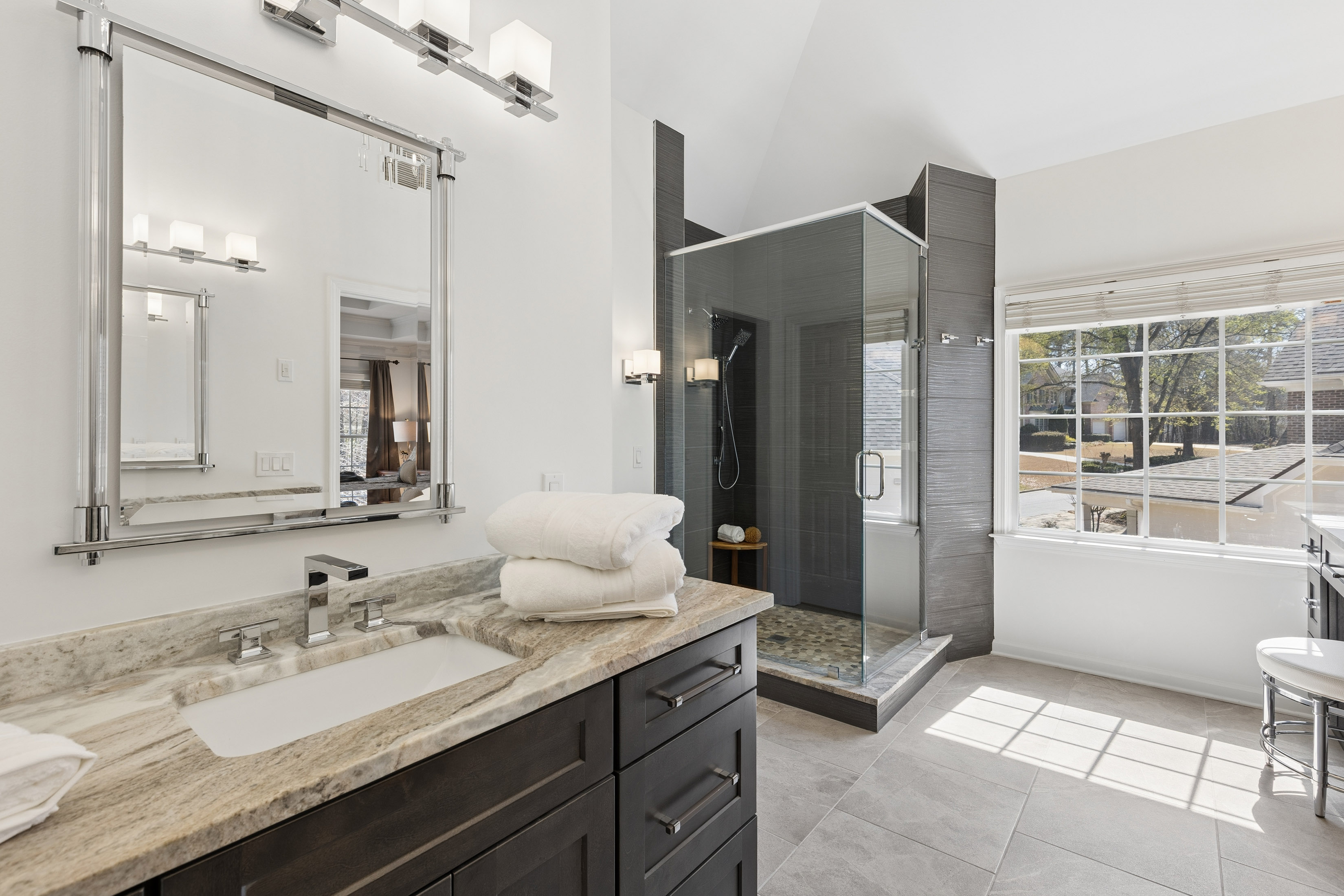  Exquisitely Renovated Home in Riverwood Community - 物件實景