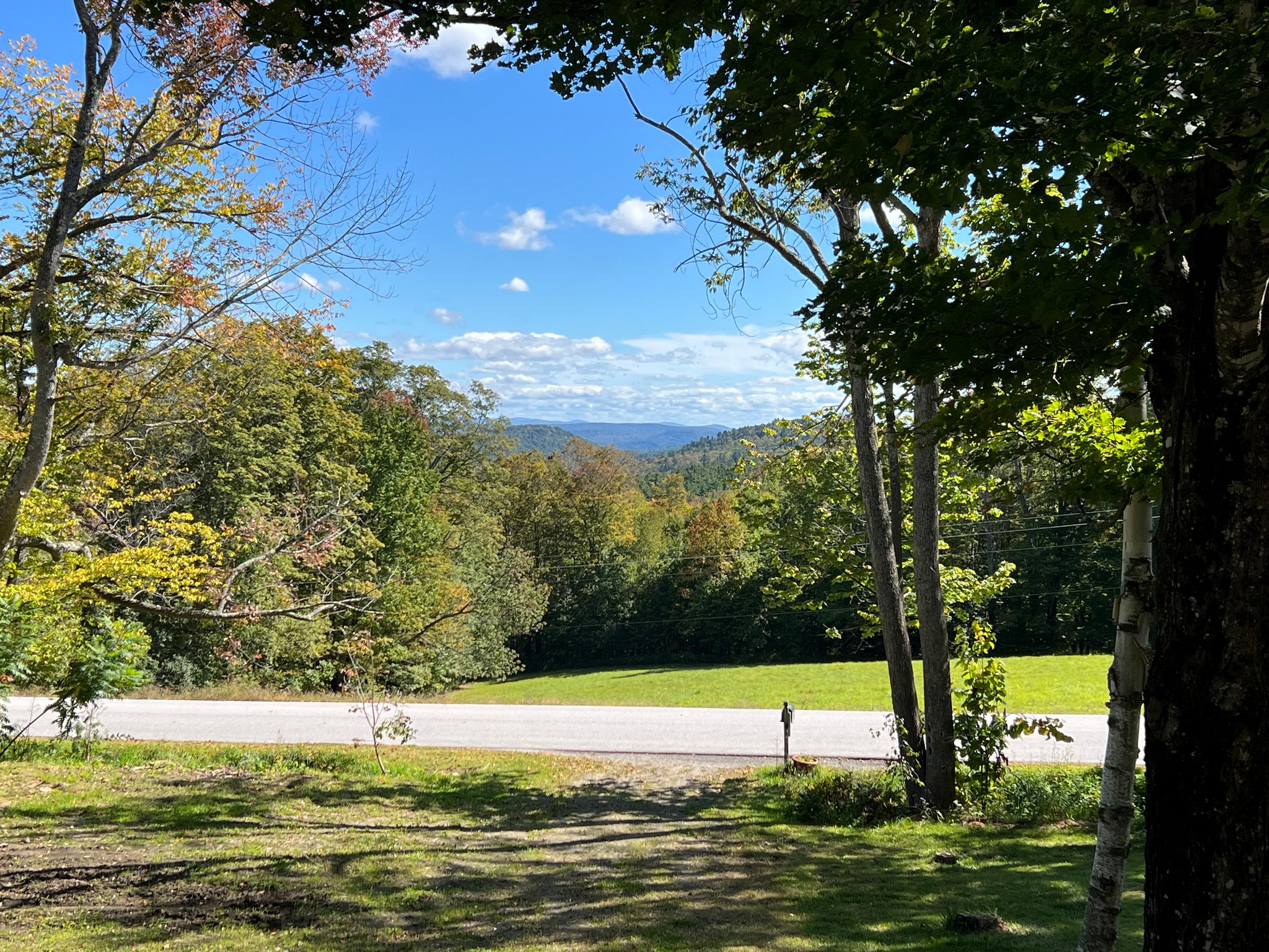  1065 Hill Top Road - 物件實景