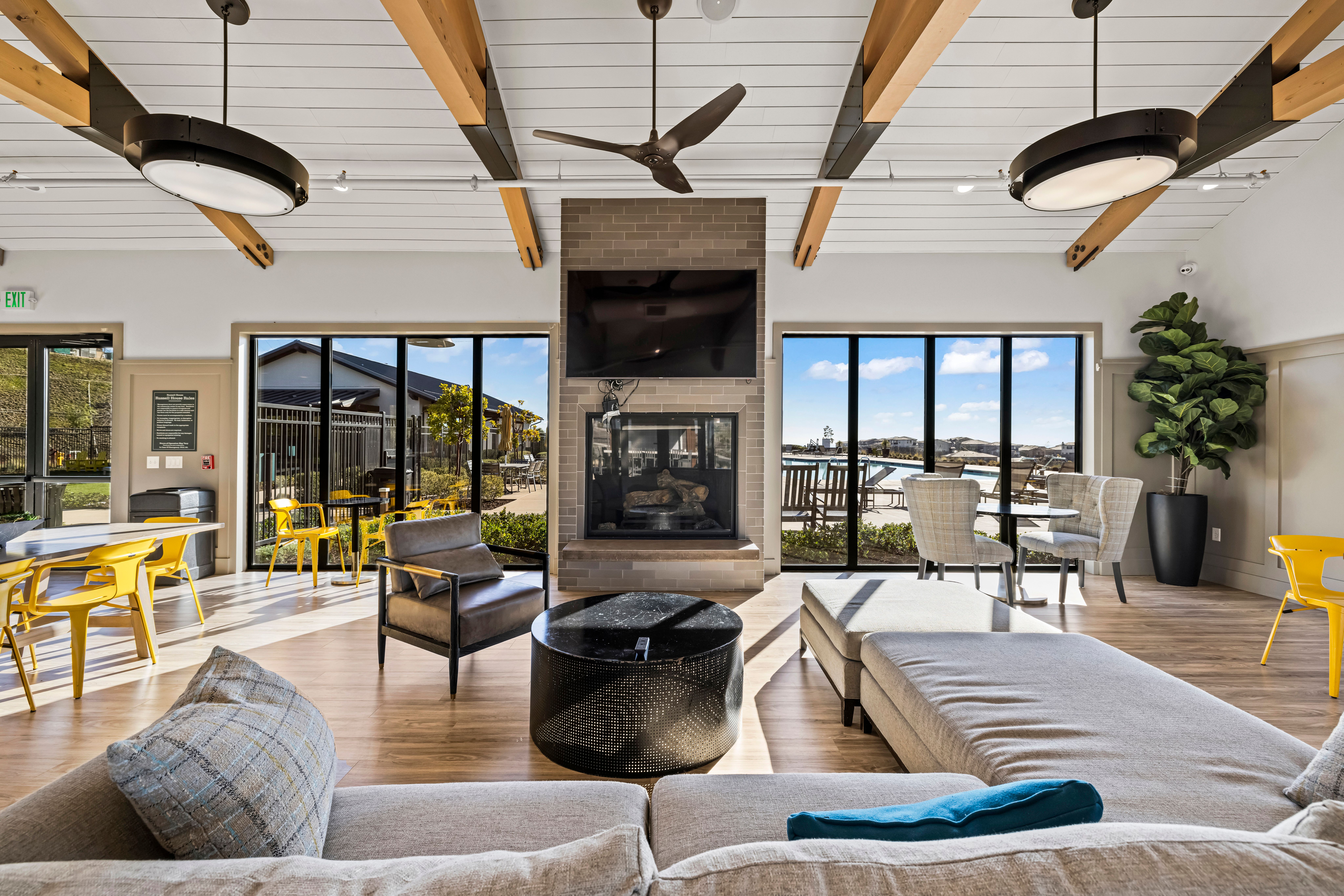  4729 Iron Bird Drive, Folsom, CA 95630 - 物件實景
