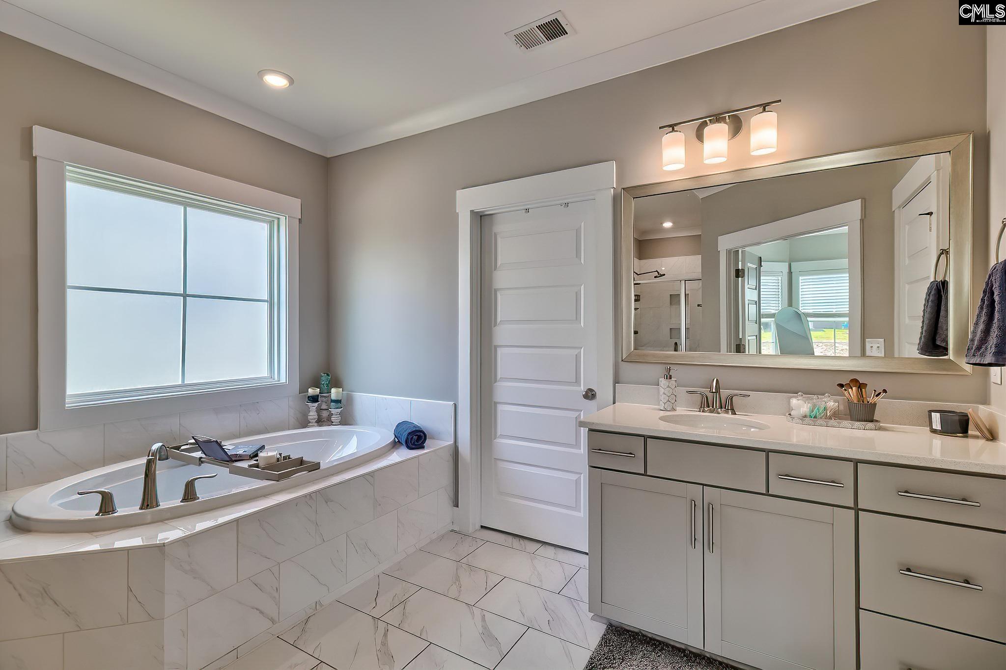 Lexington, South Carolina, 29072, United States, 5 Bedrooms Bedrooms, ,5 BathroomsBathrooms,Residential,For Sale,1933081