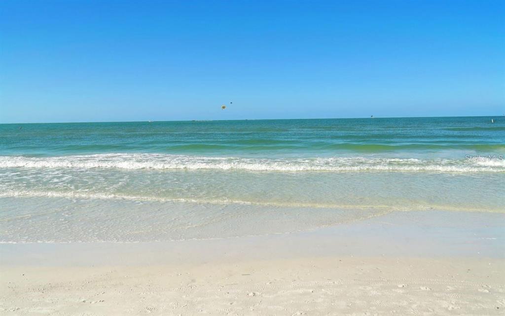 Sarasota, Florida, 34242, United States, 2 Bedrooms Bedrooms, ,3 BathroomsBathrooms,Residential,For Sale,1999014