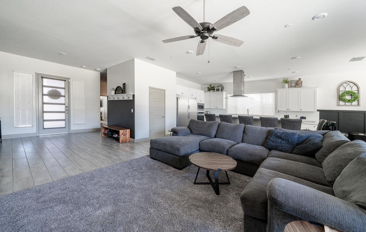 Madera, California, 93636, United States, 4 Bedrooms Bedrooms, ,2 BathroomsBathrooms,Residential,For Sale,1937583