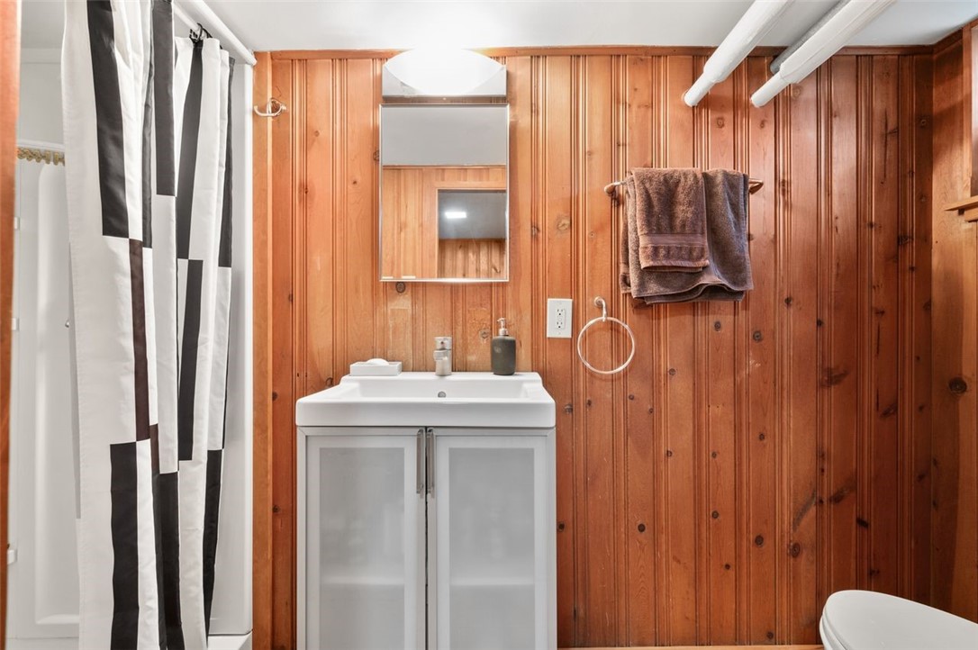 Squirrel Hill, Pennsylvania, 15217, United States, 3 Bedrooms Bedrooms, ,3 BathroomsBathrooms,Residential,For Sale,1912149