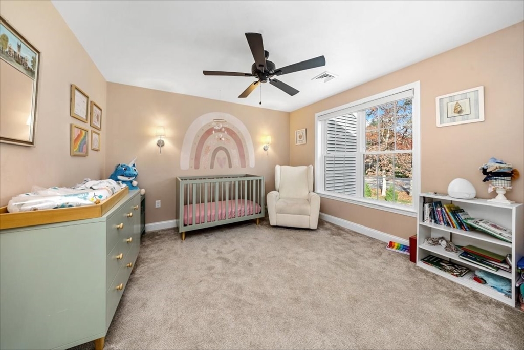 Pembroke, Massachusetts, 02359, United States, 2 Bedrooms Bedrooms, ,2 BathroomsBathrooms,Residential,For Sale,1992078