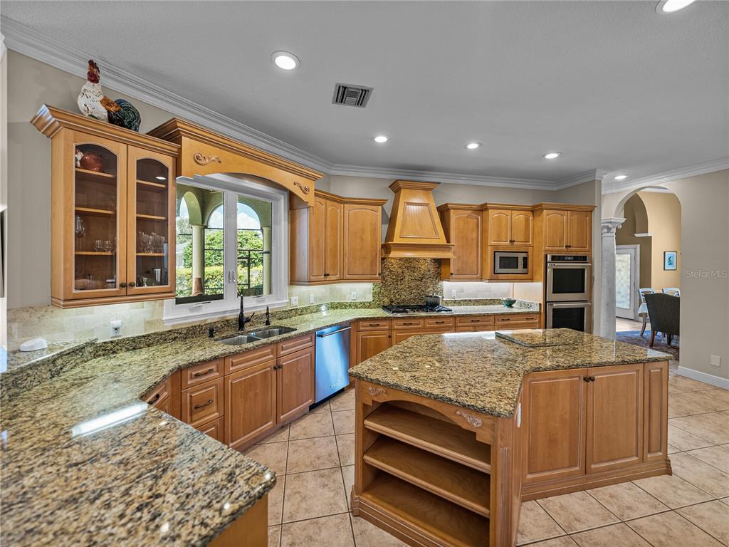 Winter Haven, Florida, 33884, United States, 4 Bedrooms Bedrooms, ,4 BathroomsBathrooms,Residential,For Sale,1934531