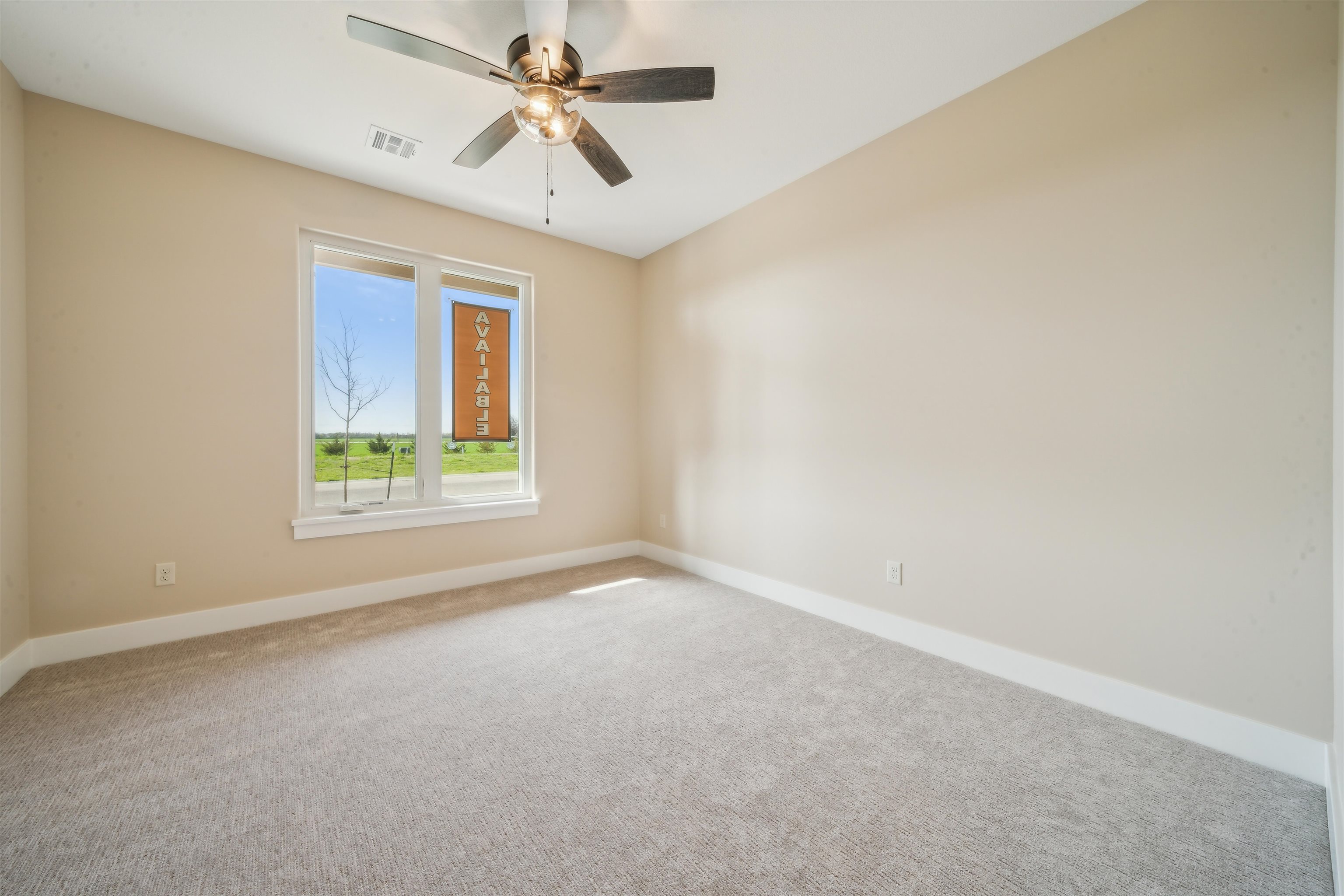 Goddard, Kansas, 67052, United States, 3 Bedrooms Bedrooms, ,3 BathroomsBathrooms,Residential,For Sale,1786497