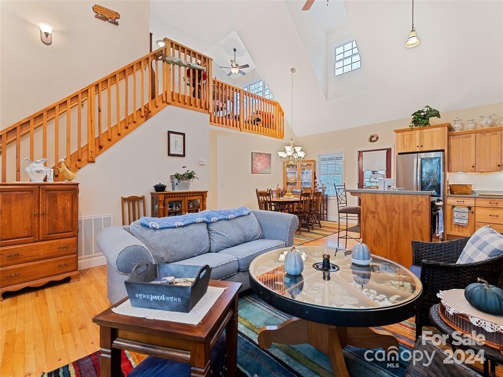 12 Belisle Lane, Maggie Valley, North Carolina, 28751, United States, 4 Bedrooms Bedrooms, ,3 BathroomsBathrooms,Residential,For Sale,12 Belisle Lane,1663193