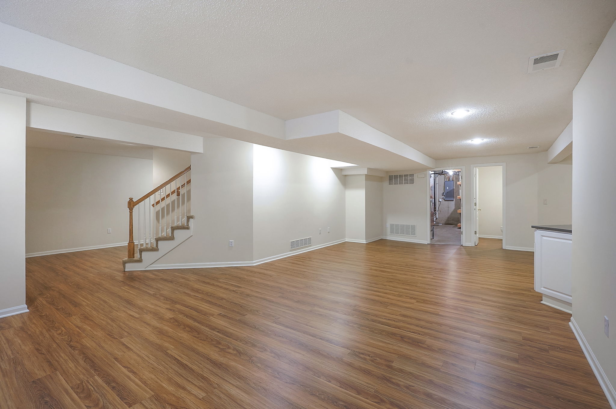  15223 Woodson Lane, Overland Park, KS 66223 - 物件實景