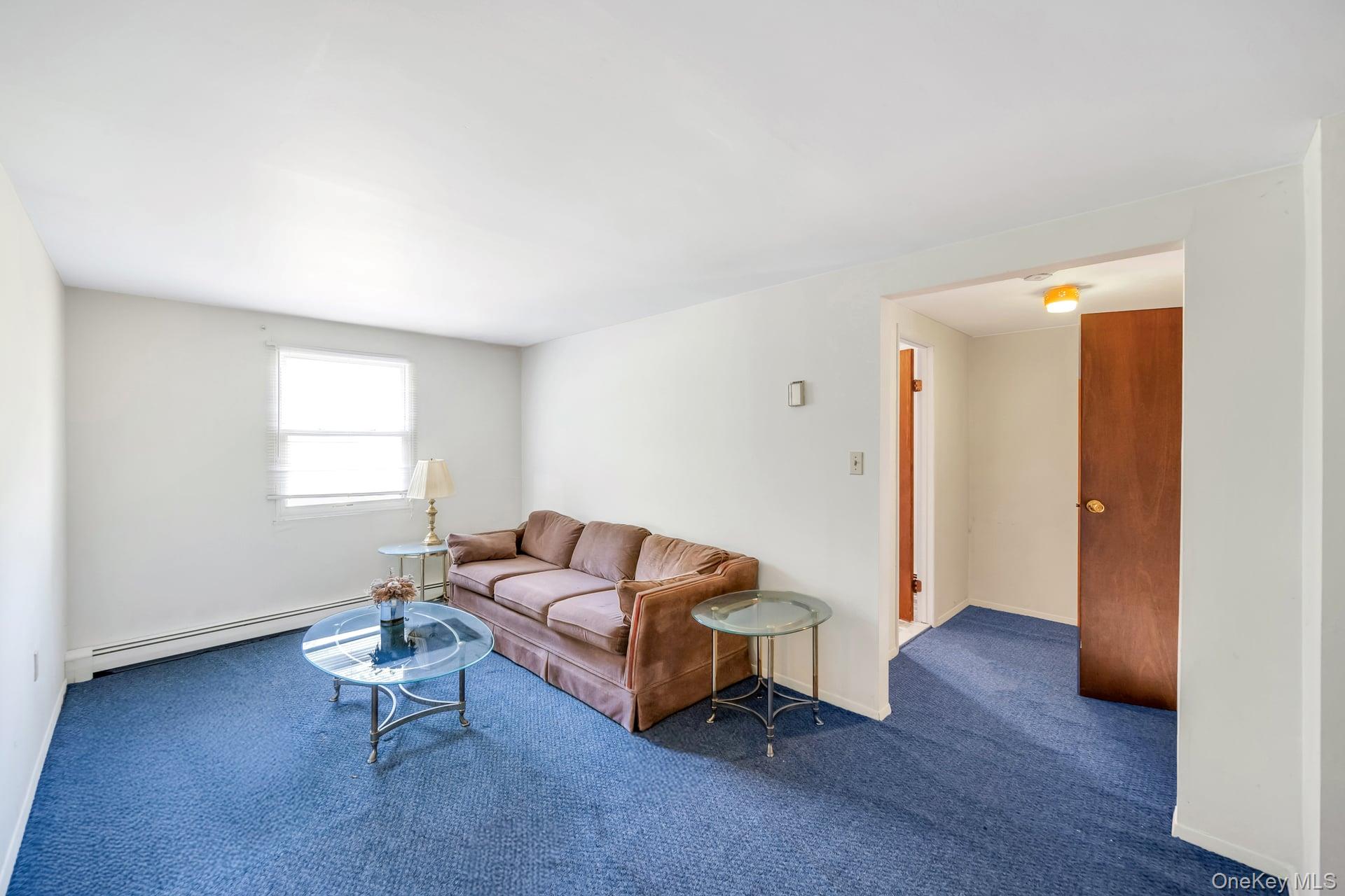 Medford, New York, 11763, United States, 5 Bedrooms Bedrooms, ,2 BathroomsBathrooms,Residential,For Sale,1926312
