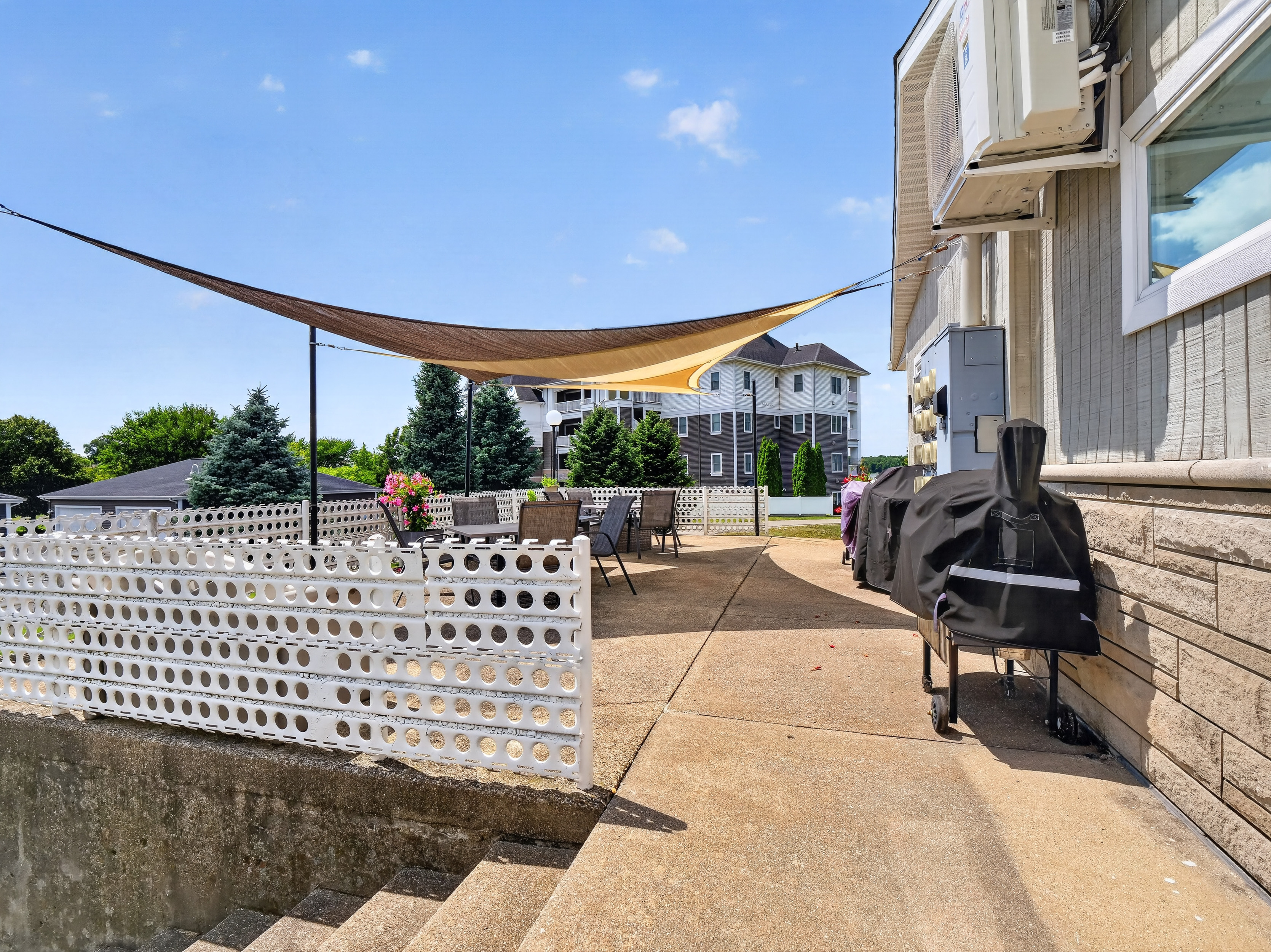  Affordable Lakefront Living on Lake Wawasee - 物件實景