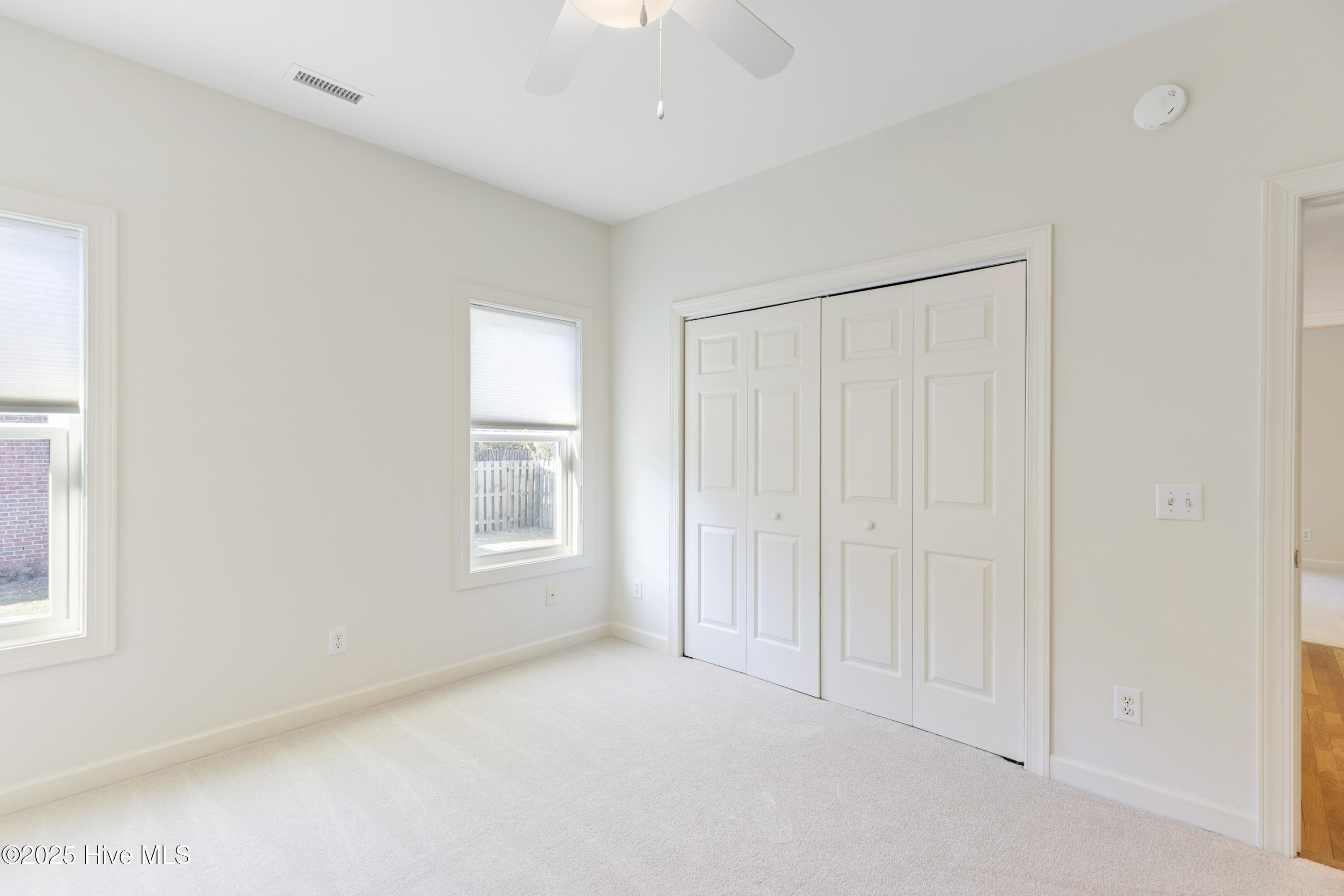 Wilmington, North Carolina, 28409, United States, 4 Bedrooms Bedrooms, ,4 BathroomsBathrooms,Residential,For Sale,1991062