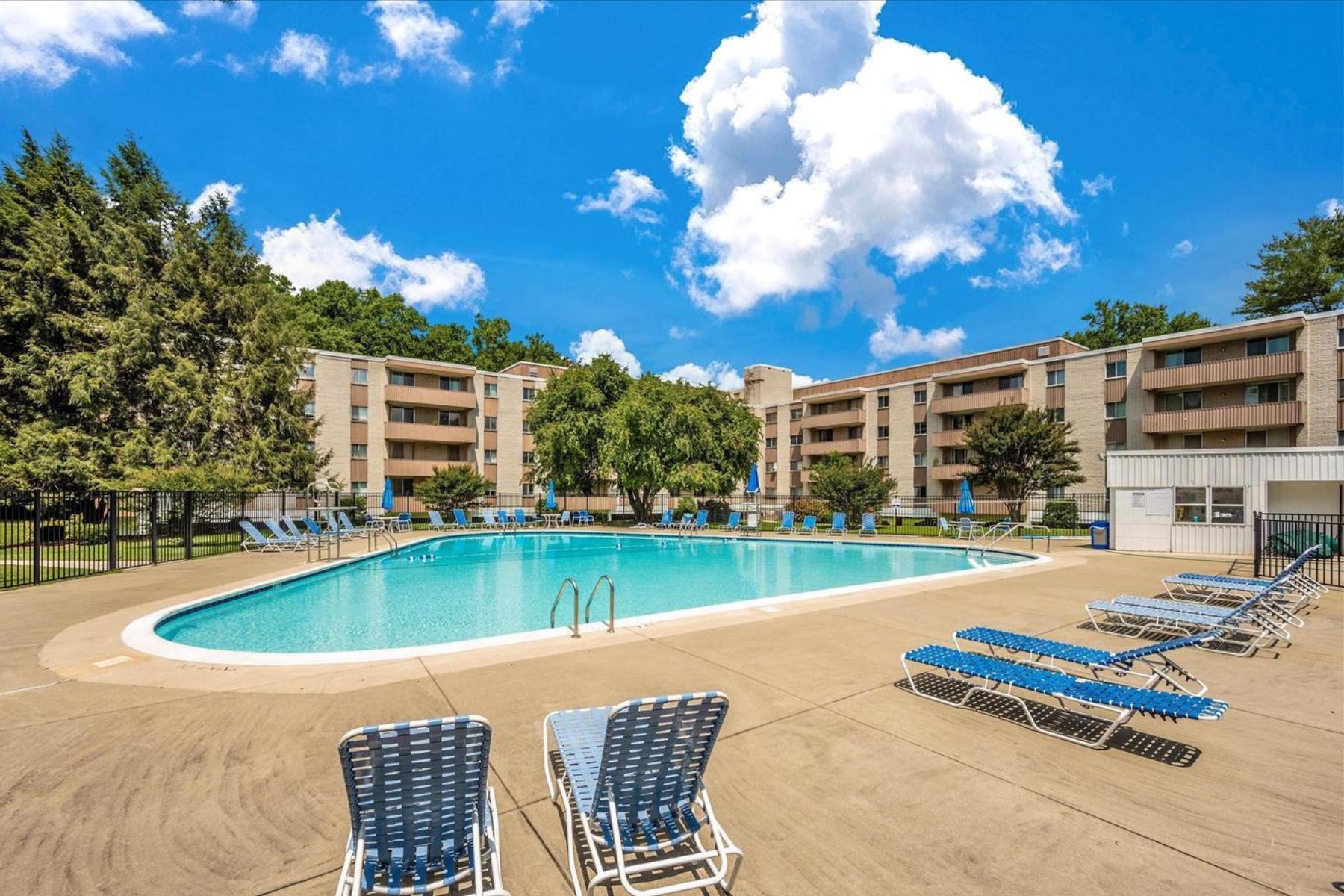  7505 Democracy Boulevard, Bethesda, MD, 20817 - 物件實景