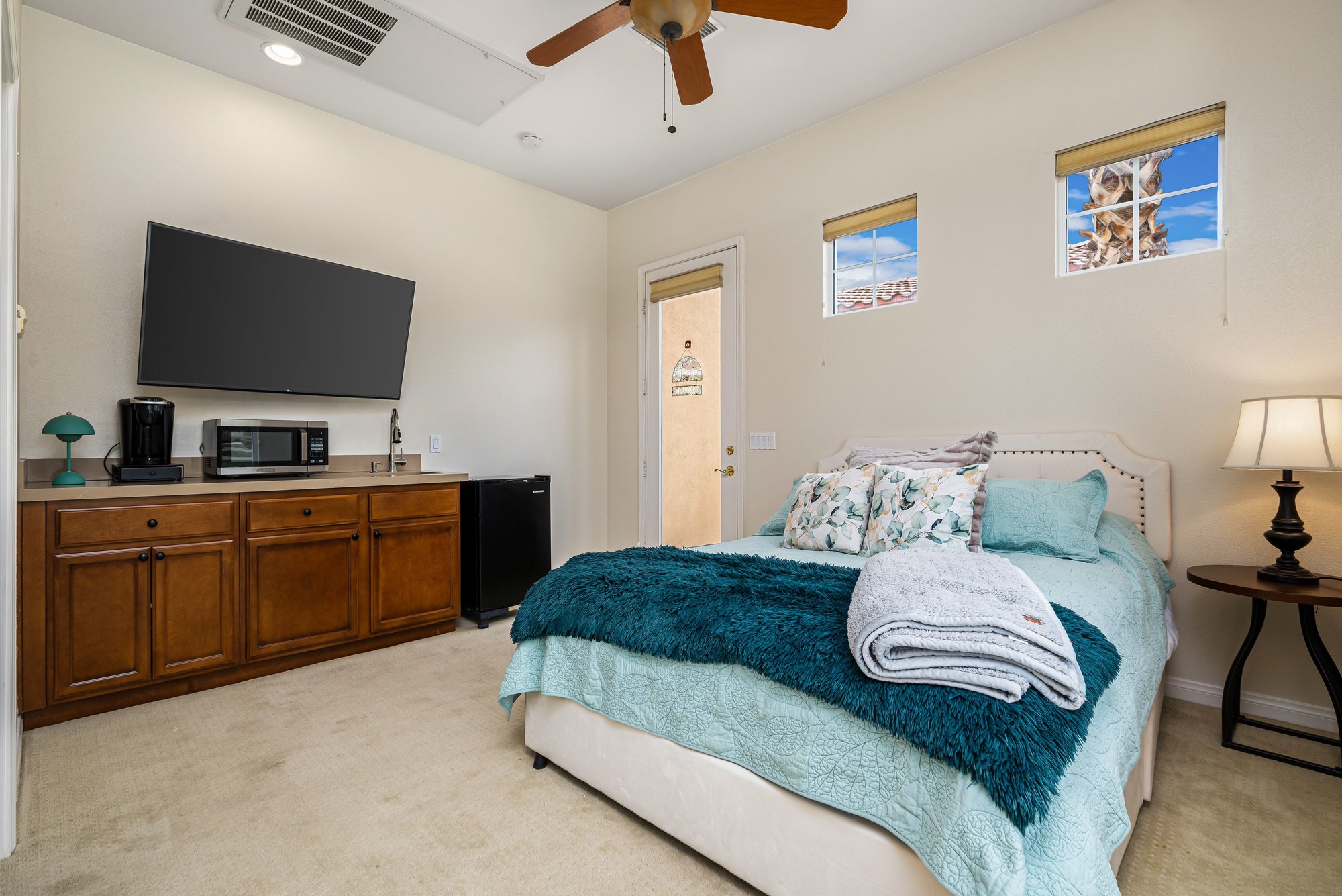  Sunshine, Fairways, Pool, and Mountain Views - 物件實景