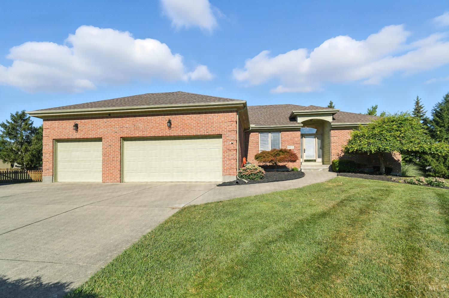 Washington Twp, Ohio, 45458, United States, 5 Bedrooms Bedrooms, ,3 BathroomsBathrooms,Residential,For Sale,1933570