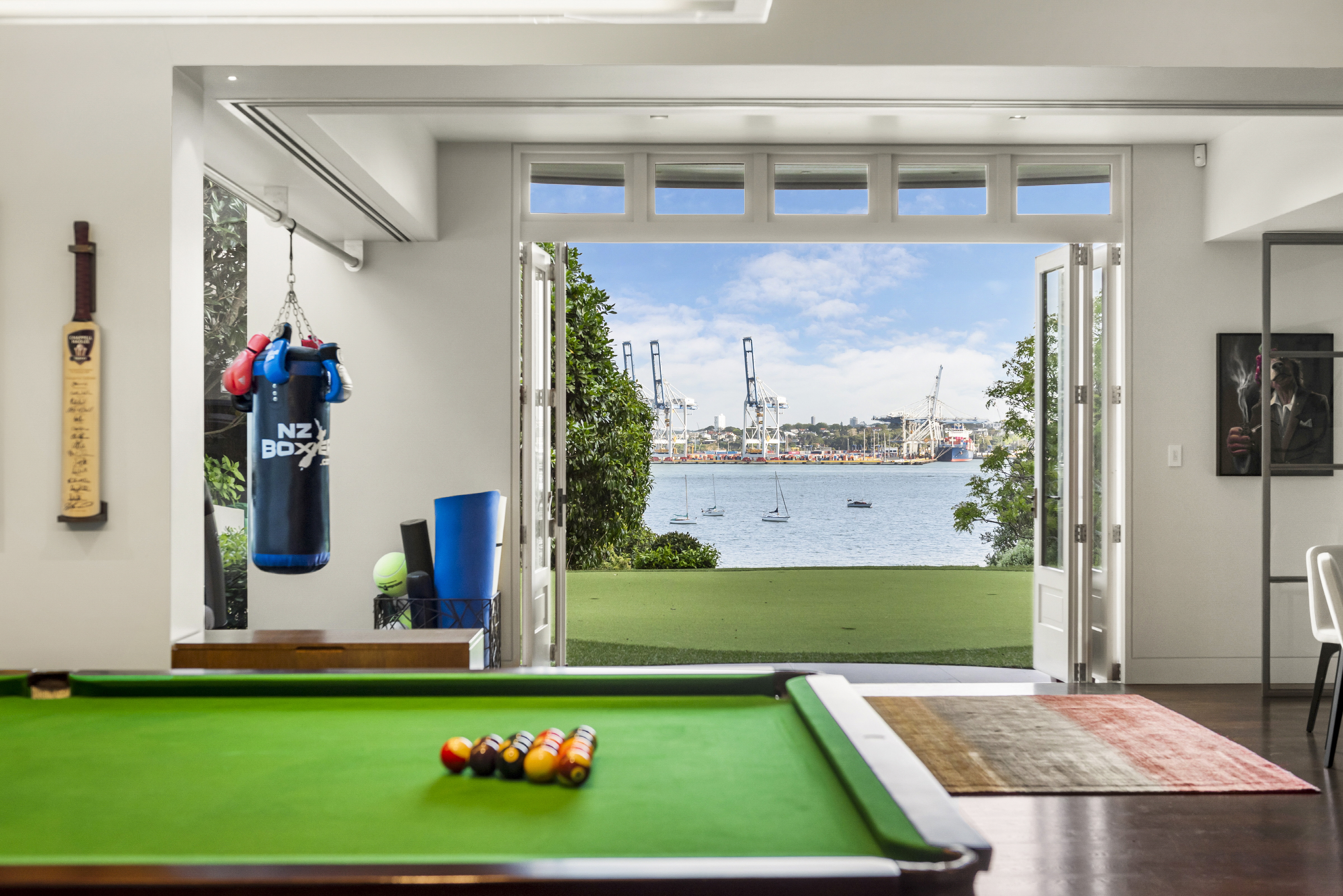  A Landmark Waterfront Estate - 物件實景
