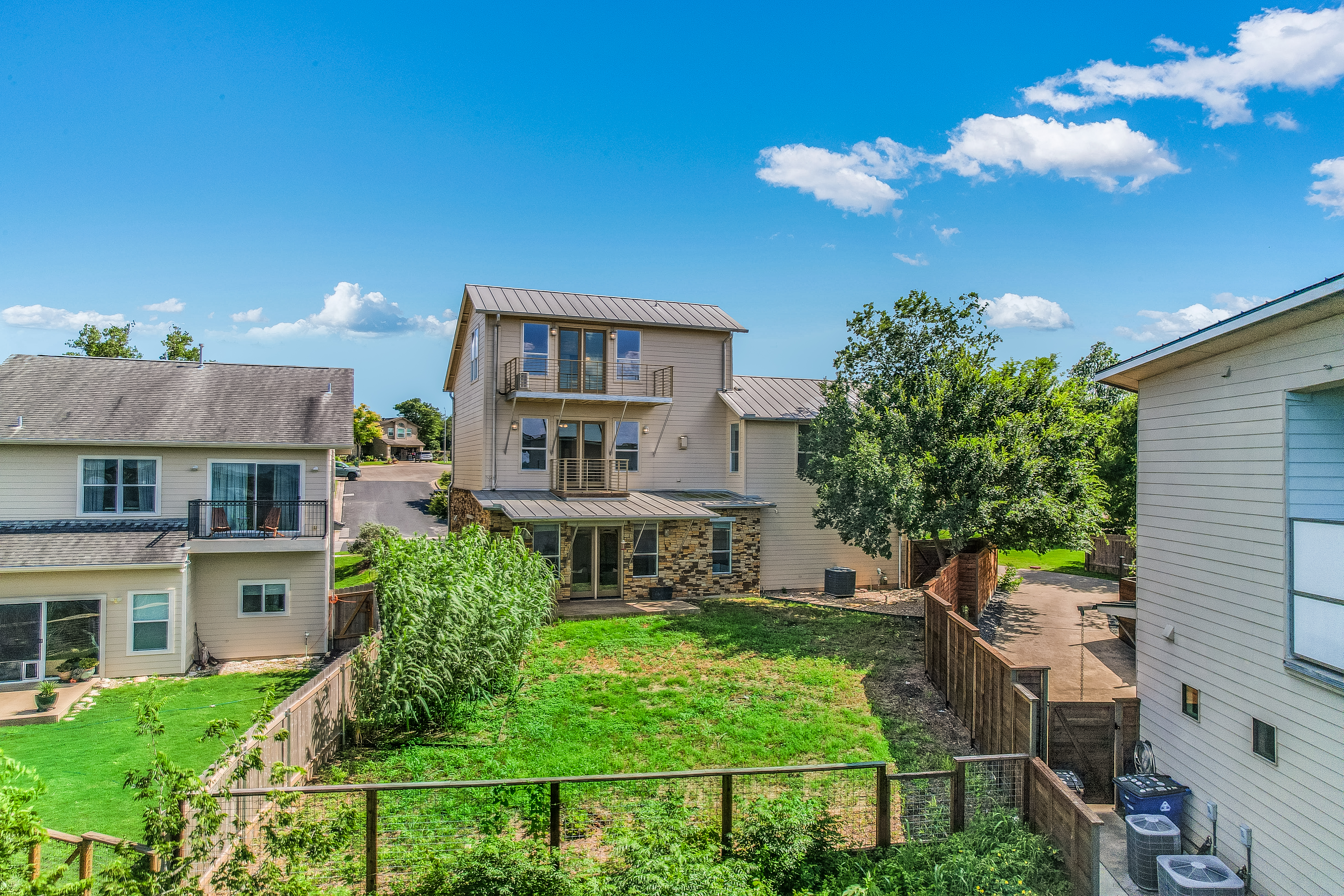  8500 Red Willow Drive Unit A , Austin, TX 78736 - 物件實景