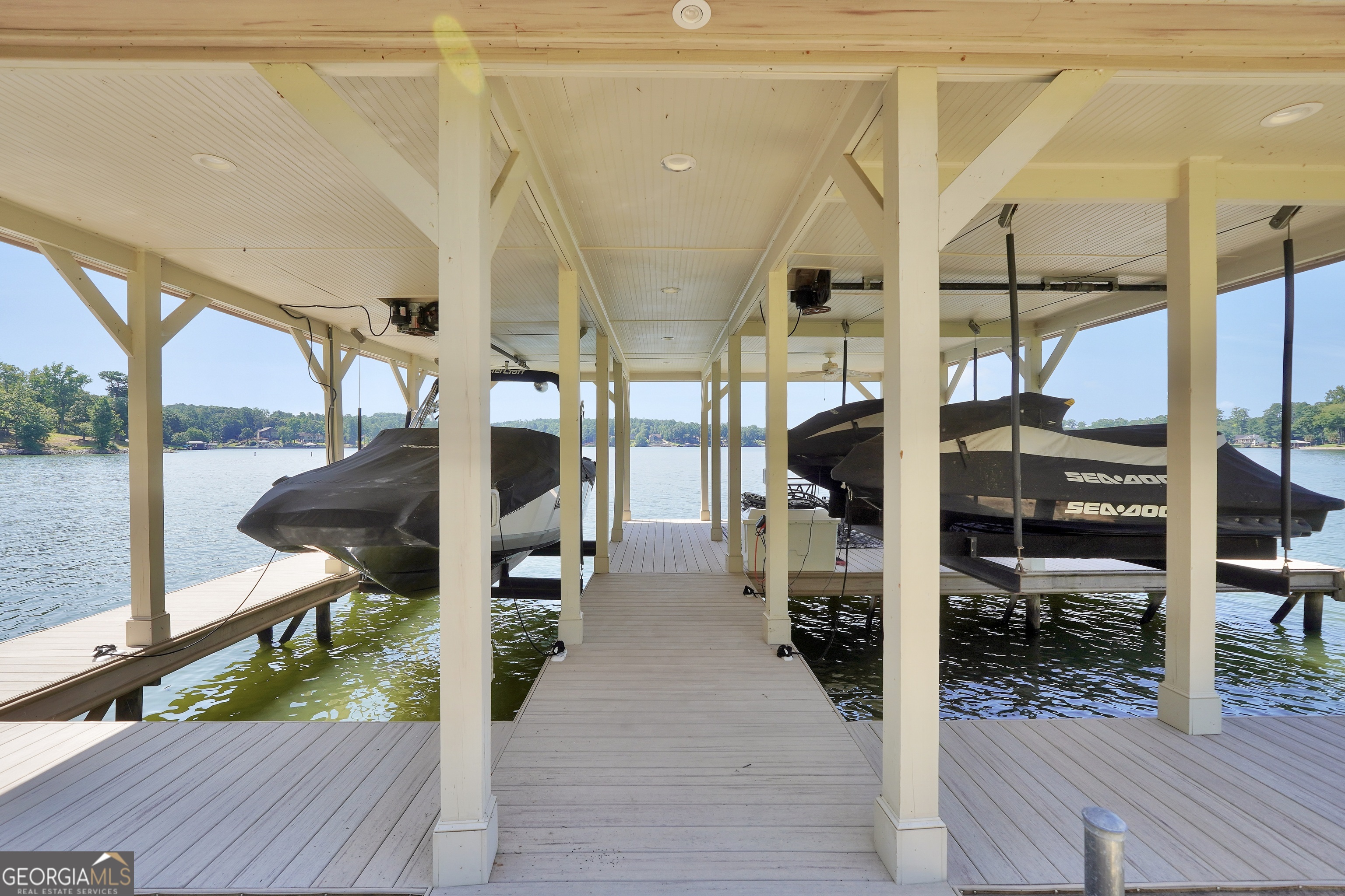 Monticello, Georgia, 31064, United States, 5 Bedrooms Bedrooms, ,5 BathroomsBathrooms,Residential,For Sale,1905825