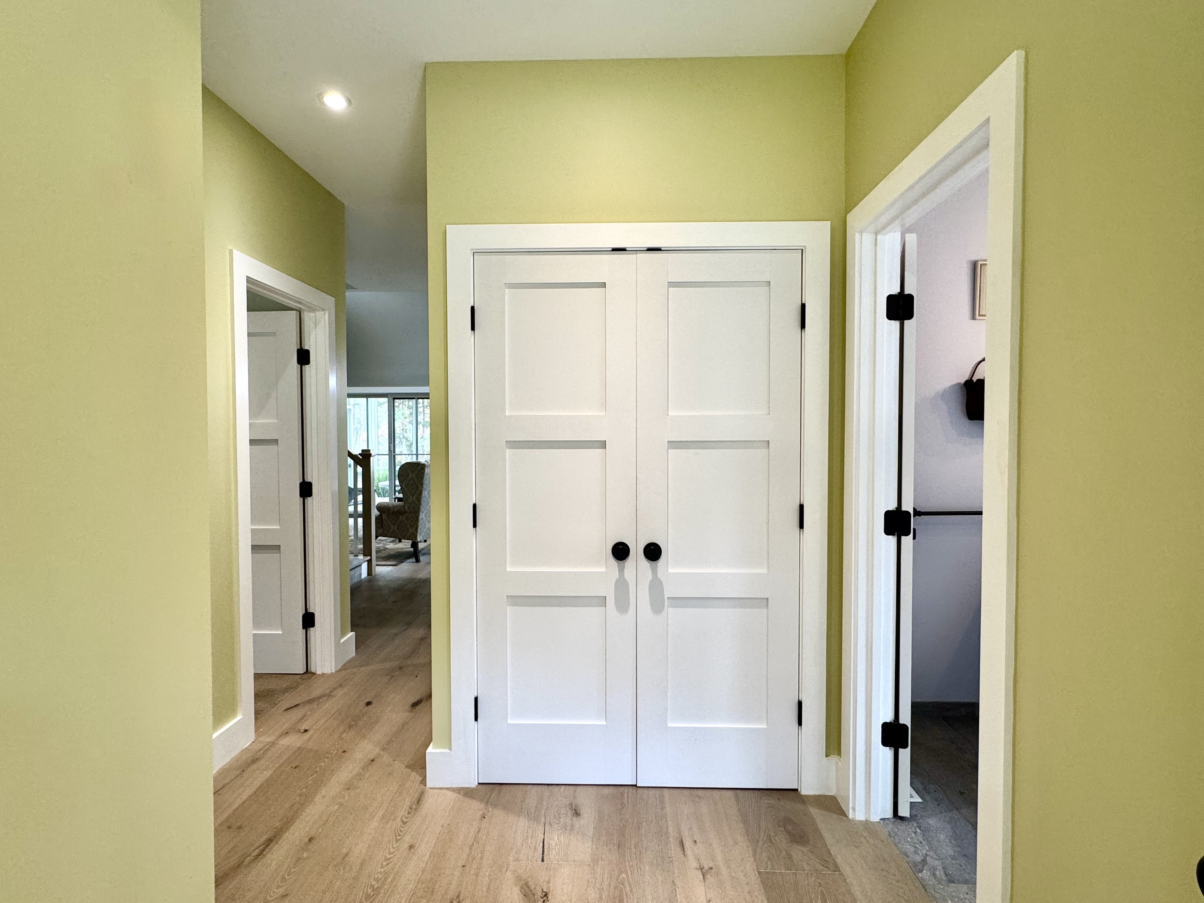 Greenville, New York, 12083, United States, 2 Bedrooms Bedrooms, ,2 BathroomsBathrooms,Residential,For Sale,1987342