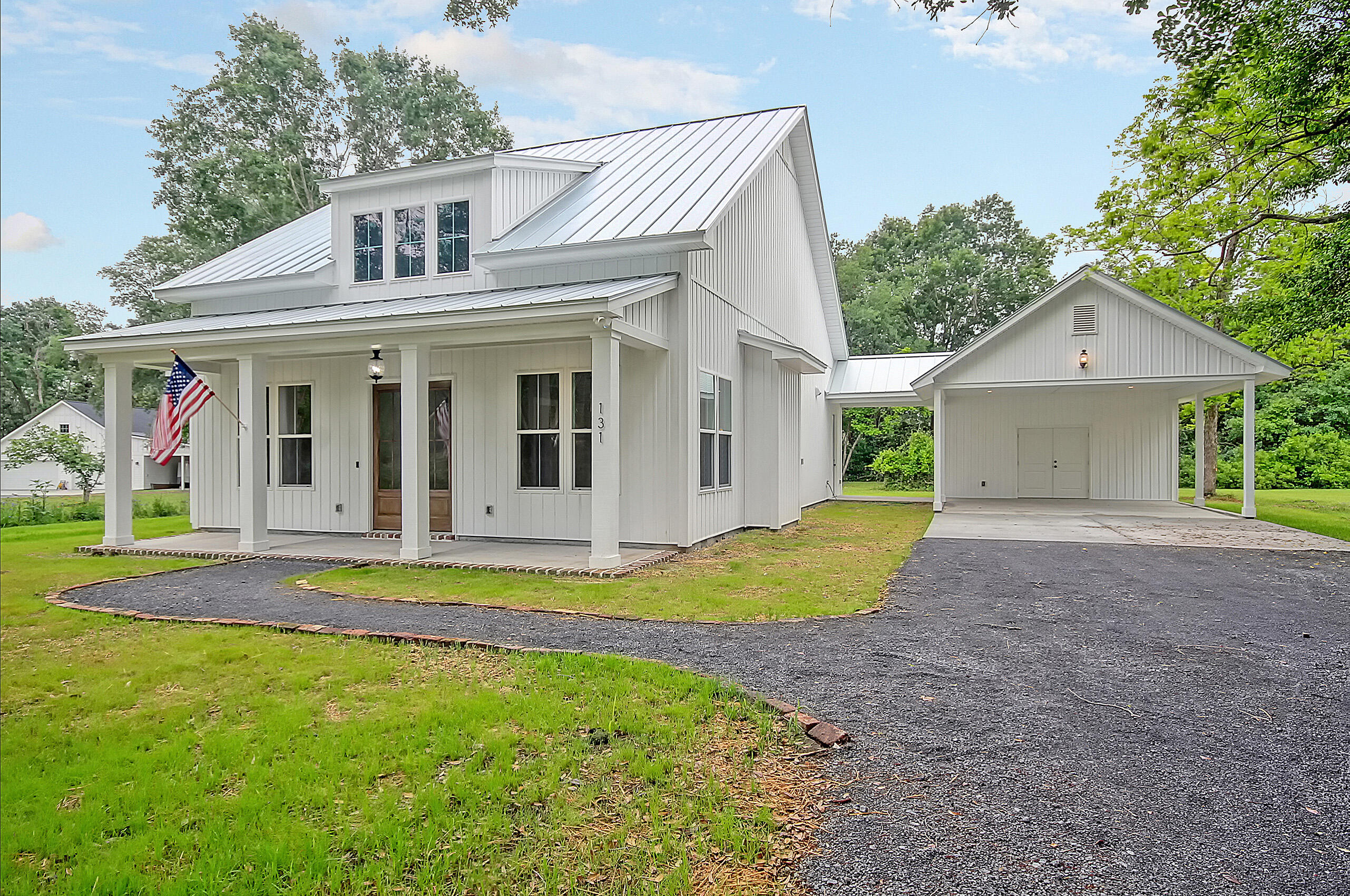 Huger, South Carolina, 29450, United States, 2 Bedrooms Bedrooms, ,2 BathroomsBathrooms,Residential,For Sale,1891141