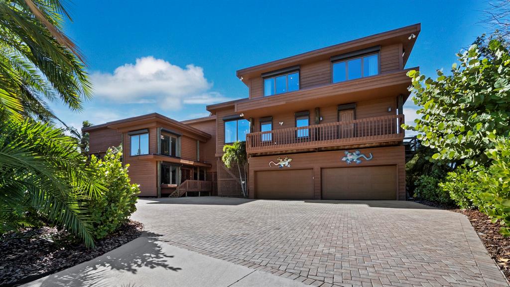 Longboat Key, Florida, 34228, United States, 8 Bedrooms Bedrooms, ,10 BathroomsBathrooms,Residential,For Sale,1997316