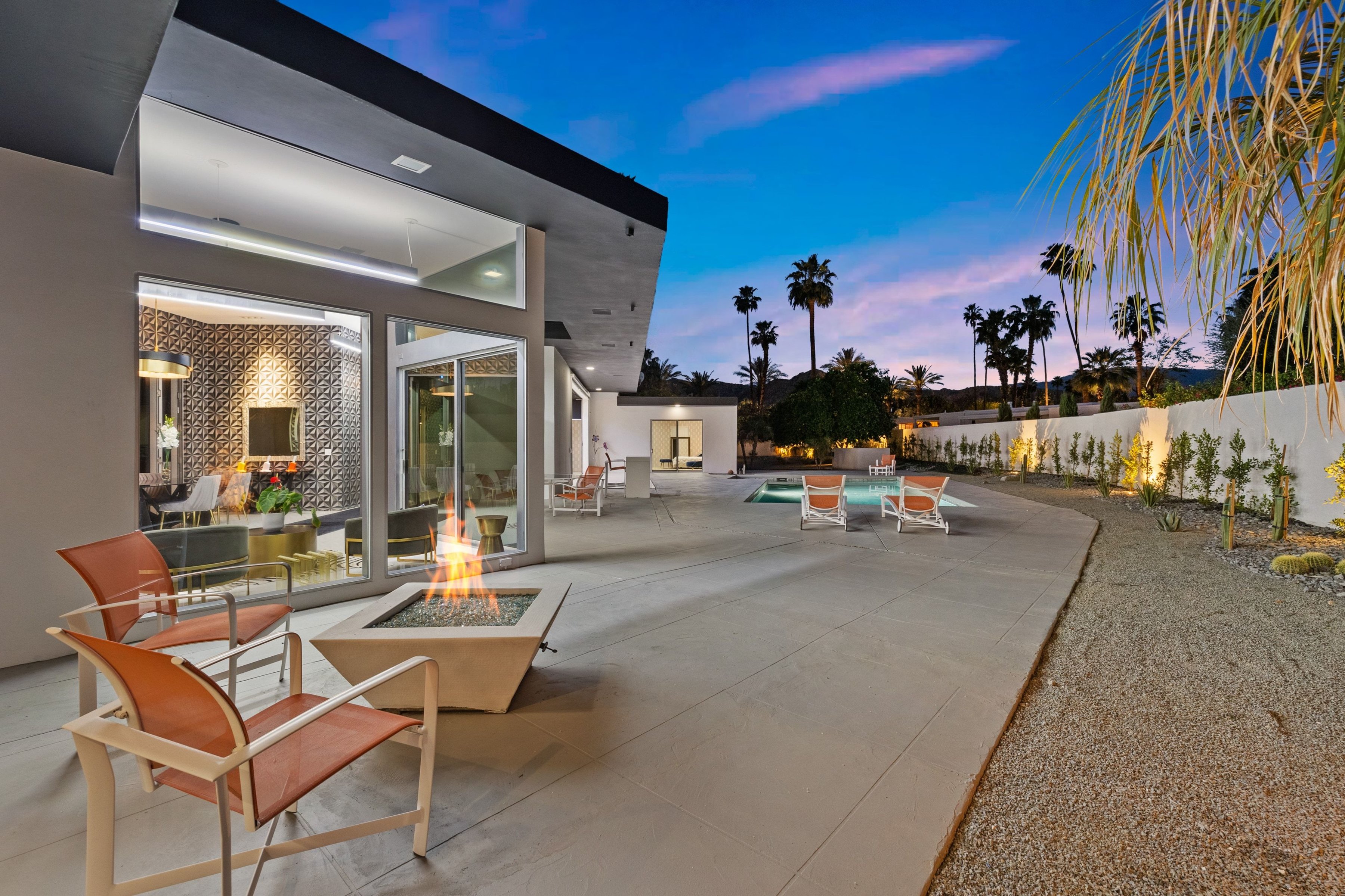  Custom Contemporary On Rare Double Indian Wells Lot - 物件實景