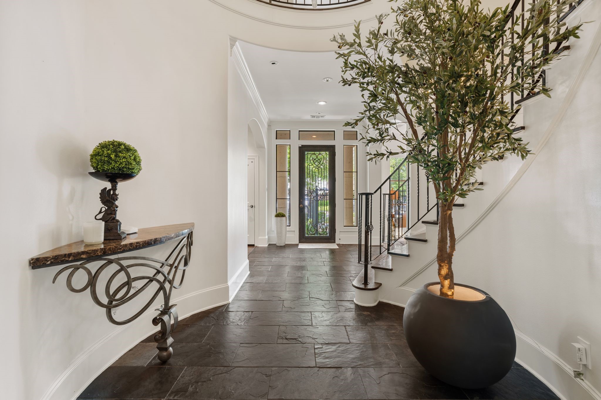  30 Hackberry Lane A - 物件實景