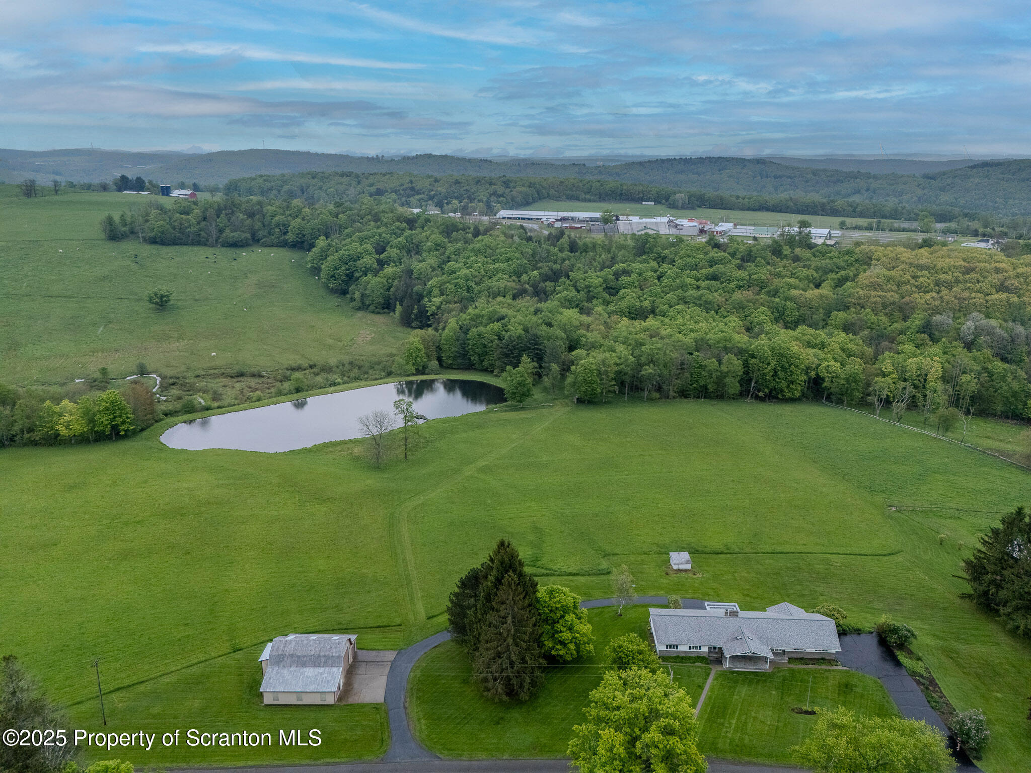New Milford, Pennsylvania, 18834, United States, 4 Bedrooms Bedrooms, ,4 BathroomsBathrooms,Residential,For Sale,1837869