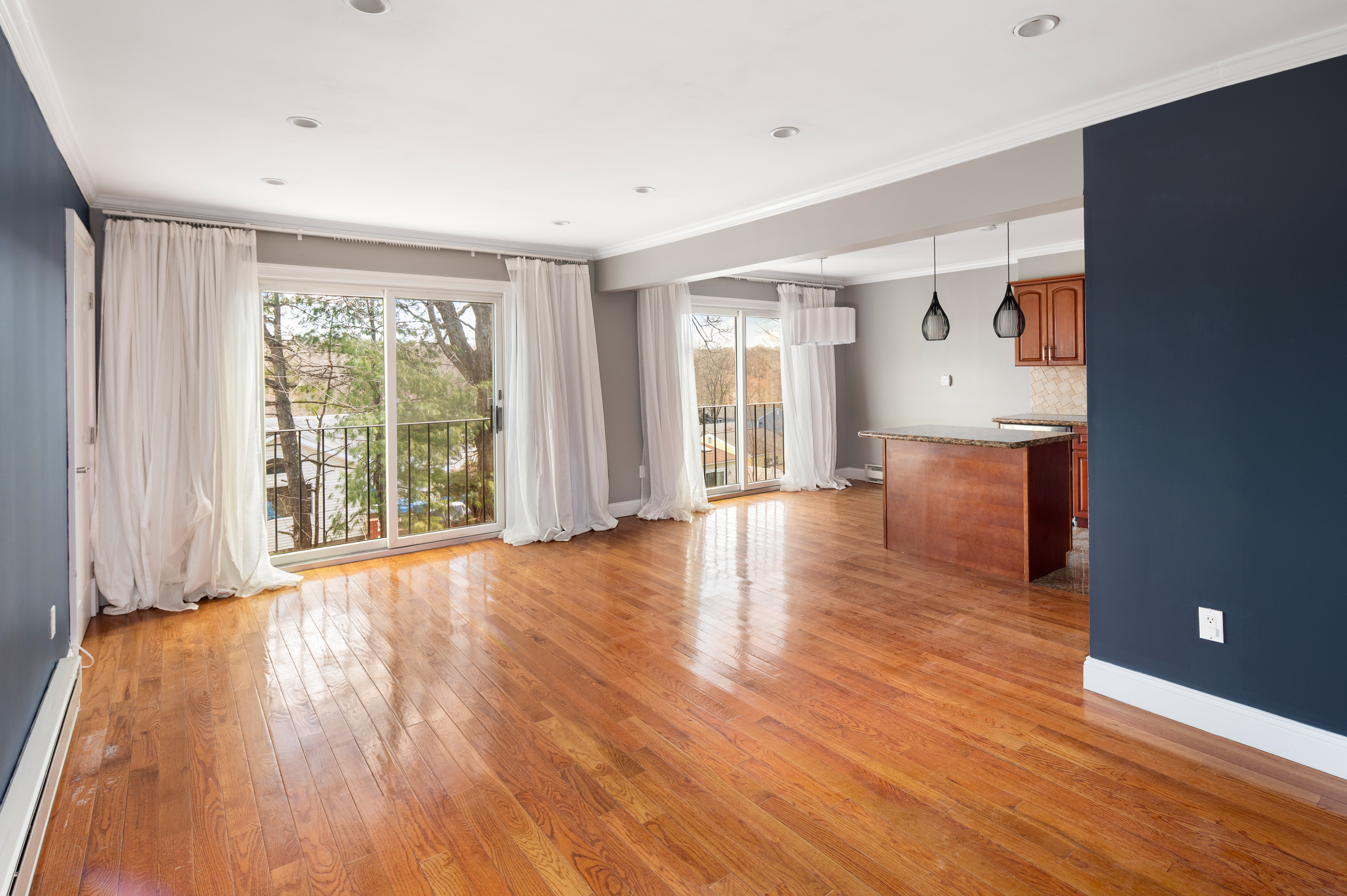  201 Highview Avenue - 物件實景