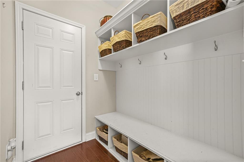 Powder Springs, Georgia, 30127, United States, 5 Bedrooms Bedrooms, ,4 BathroomsBathrooms,Residential,For Sale,1954656