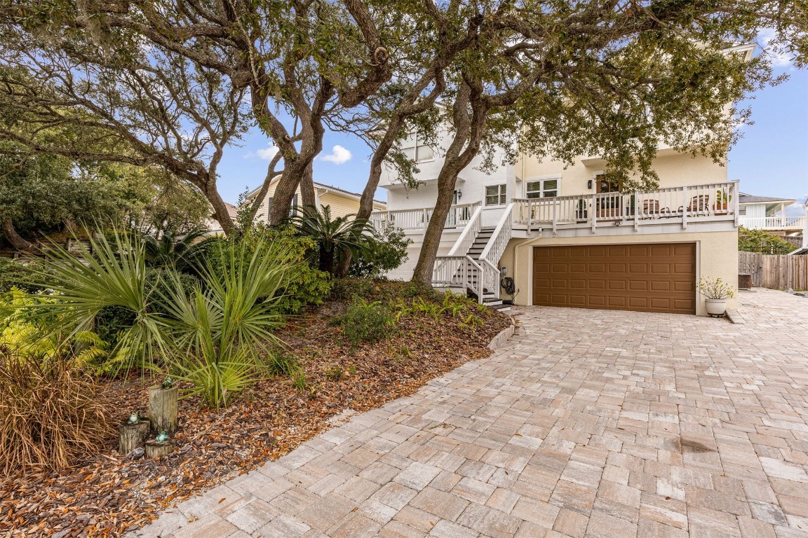 Fernandina Beach, Florida, 32034, United States, 2 Bedrooms Bedrooms, ,2 BathroomsBathrooms,Residential,For Sale,2011702