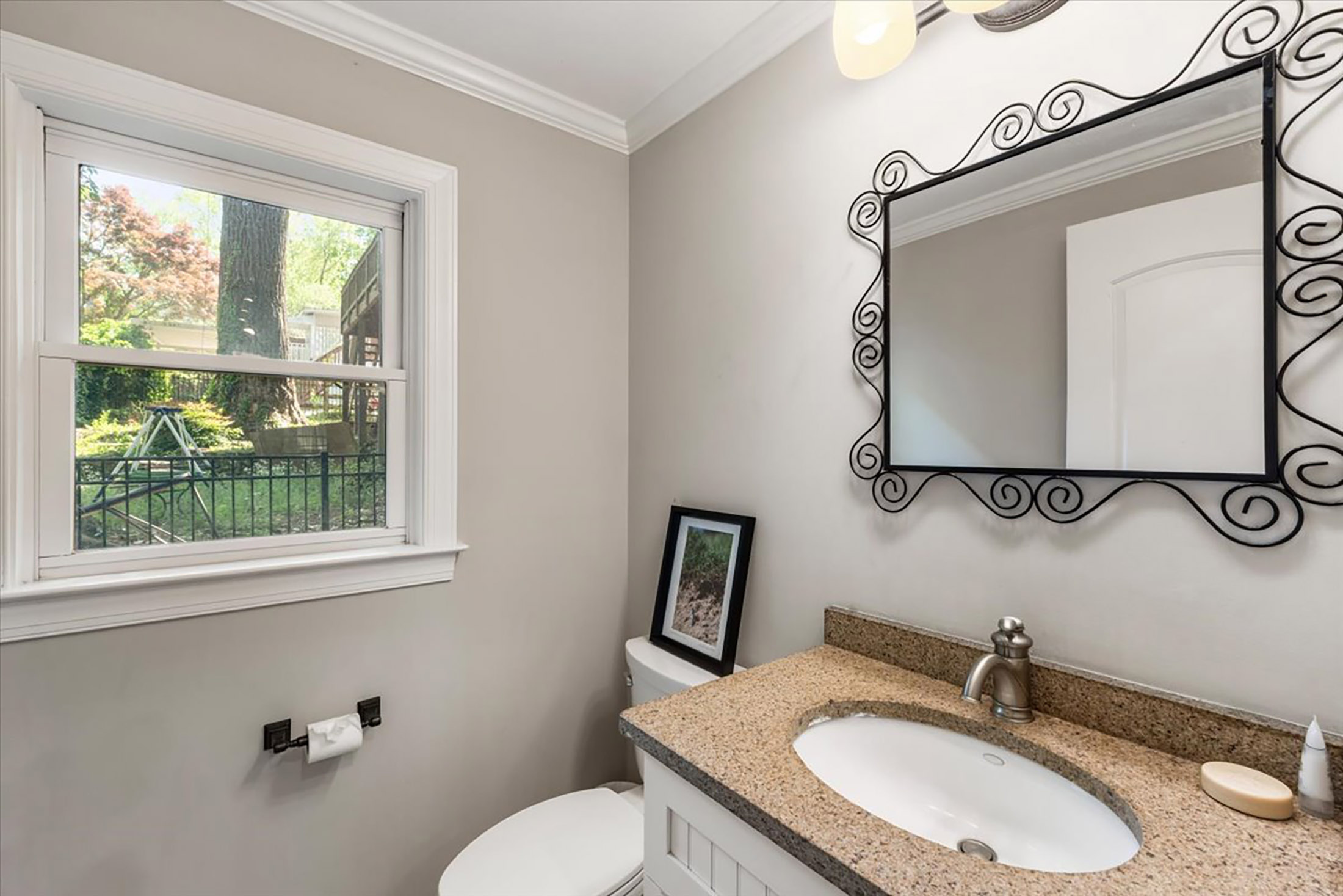  Sophisticated Living in the Heart of Virginia-Highland - 物件實景