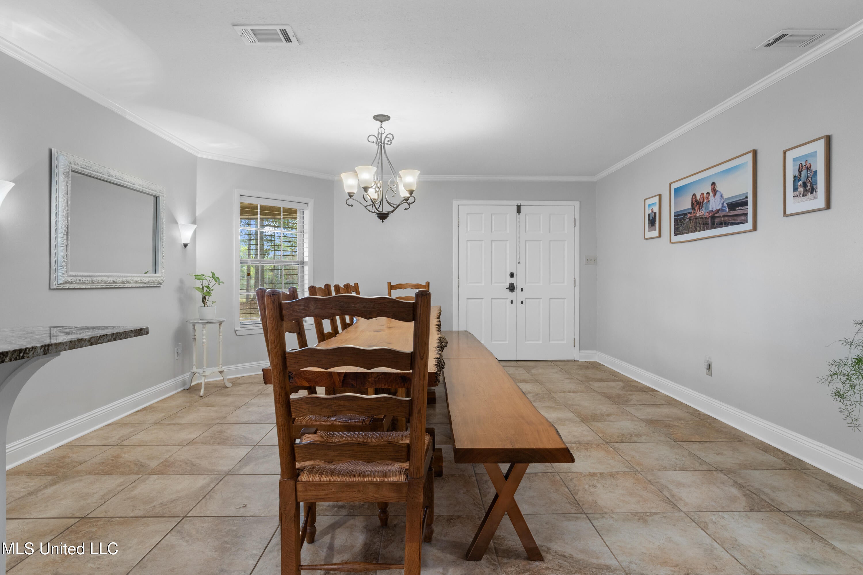 Gautier, Mississippi, 39553, United States, 4 Bedrooms Bedrooms, ,3 BathroomsBathrooms,Residential,For Sale,2003133