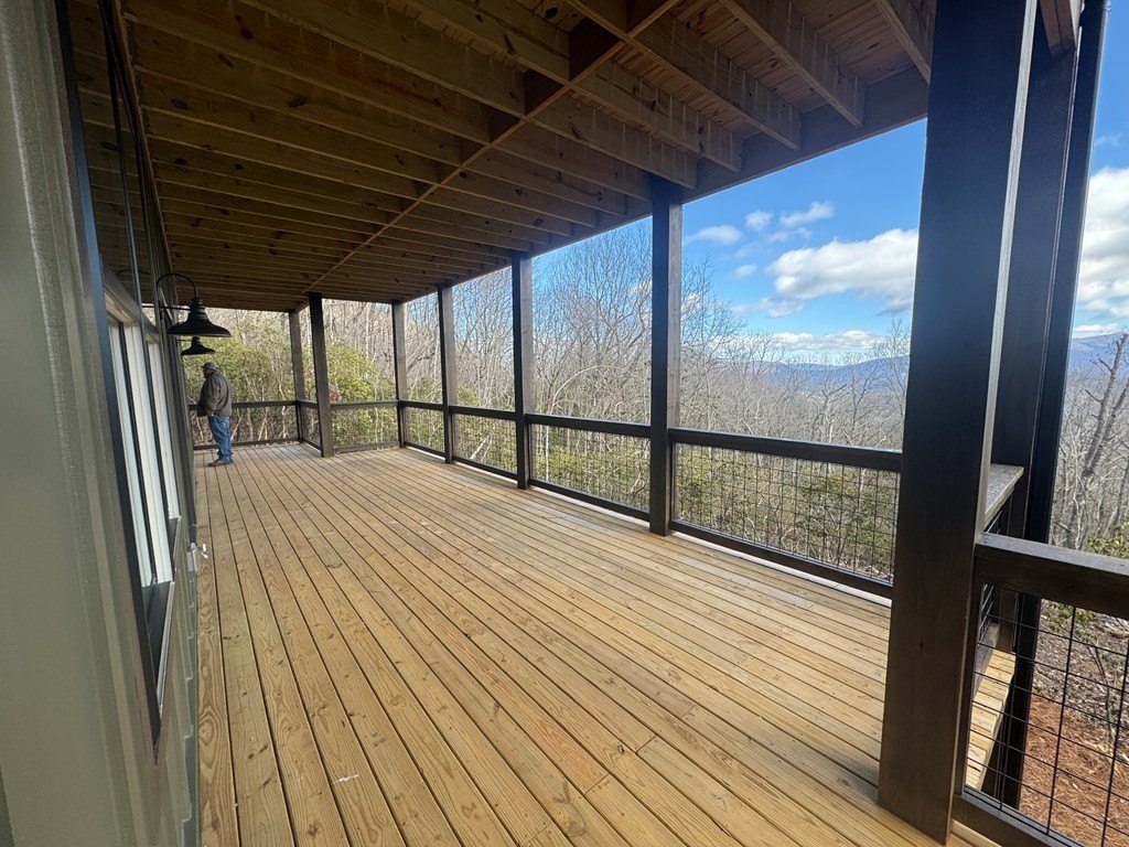 Young Harris, Georgia, 30582, United States, 3 Bedrooms Bedrooms, ,2 BathroomsBathrooms,Residential,For Sale,2010979