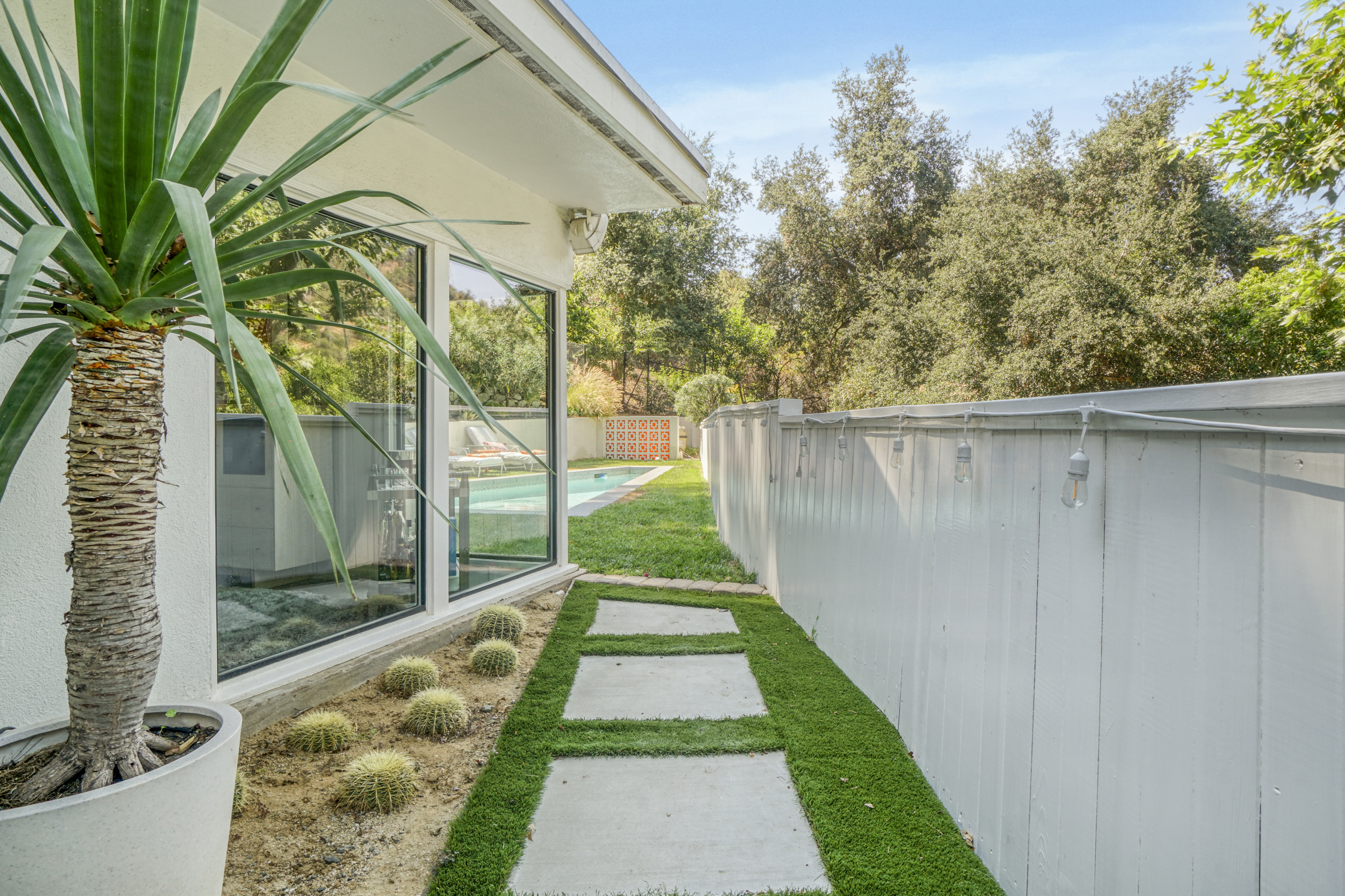  3560 Mandeville Canyon Rd - 物件實景