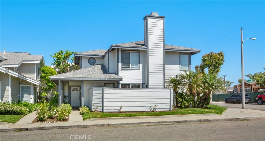 Costa Mesa, California, 92627, United States, 3 Bedrooms Bedrooms, ,2 BathroomsBathrooms,Residential,For Sale,1847589