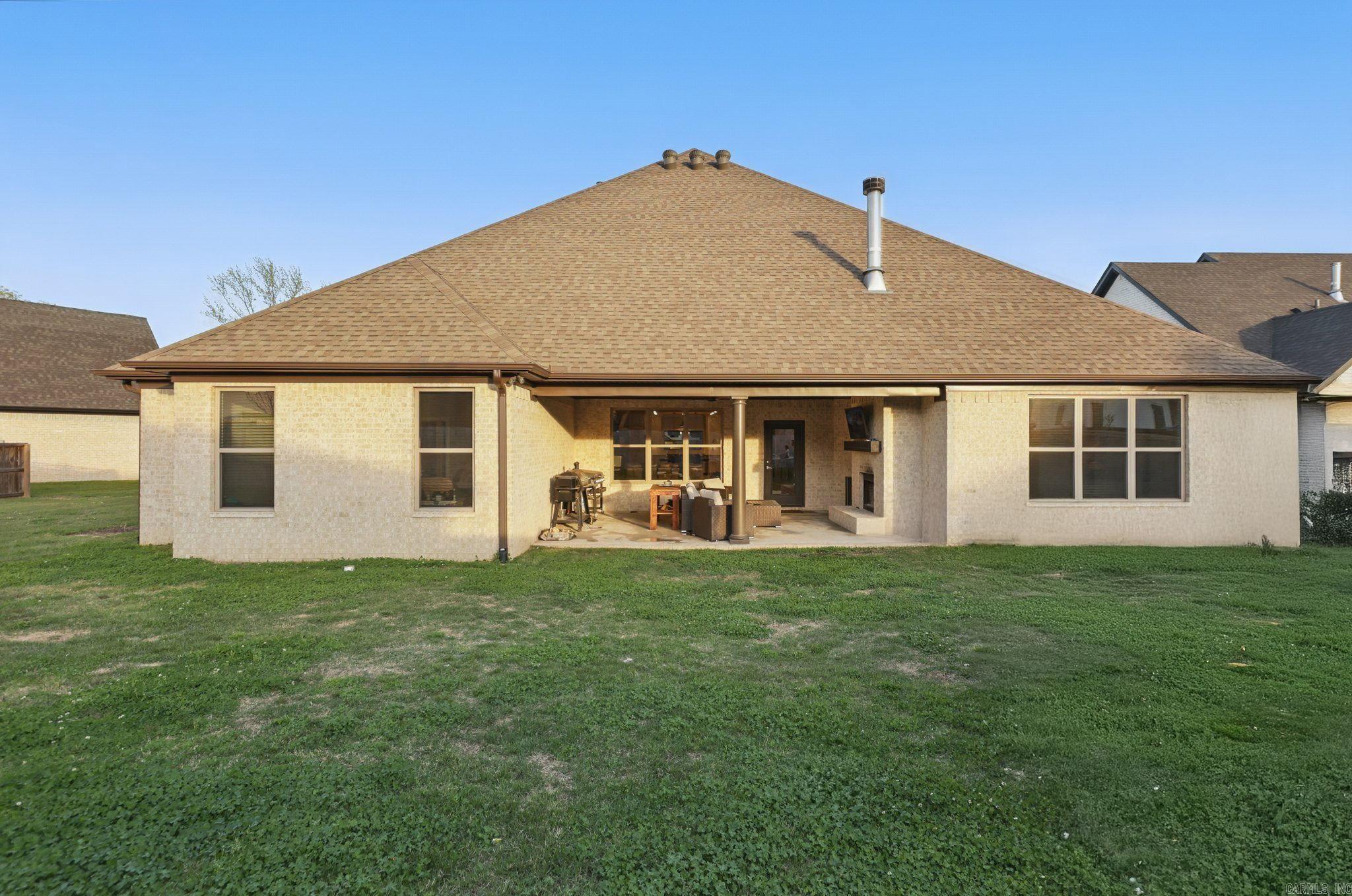 Benton, Arkansas, 72019, United States, 5 Bedrooms Bedrooms, ,4 BathroomsBathrooms,Residential,For Sale,1840883
