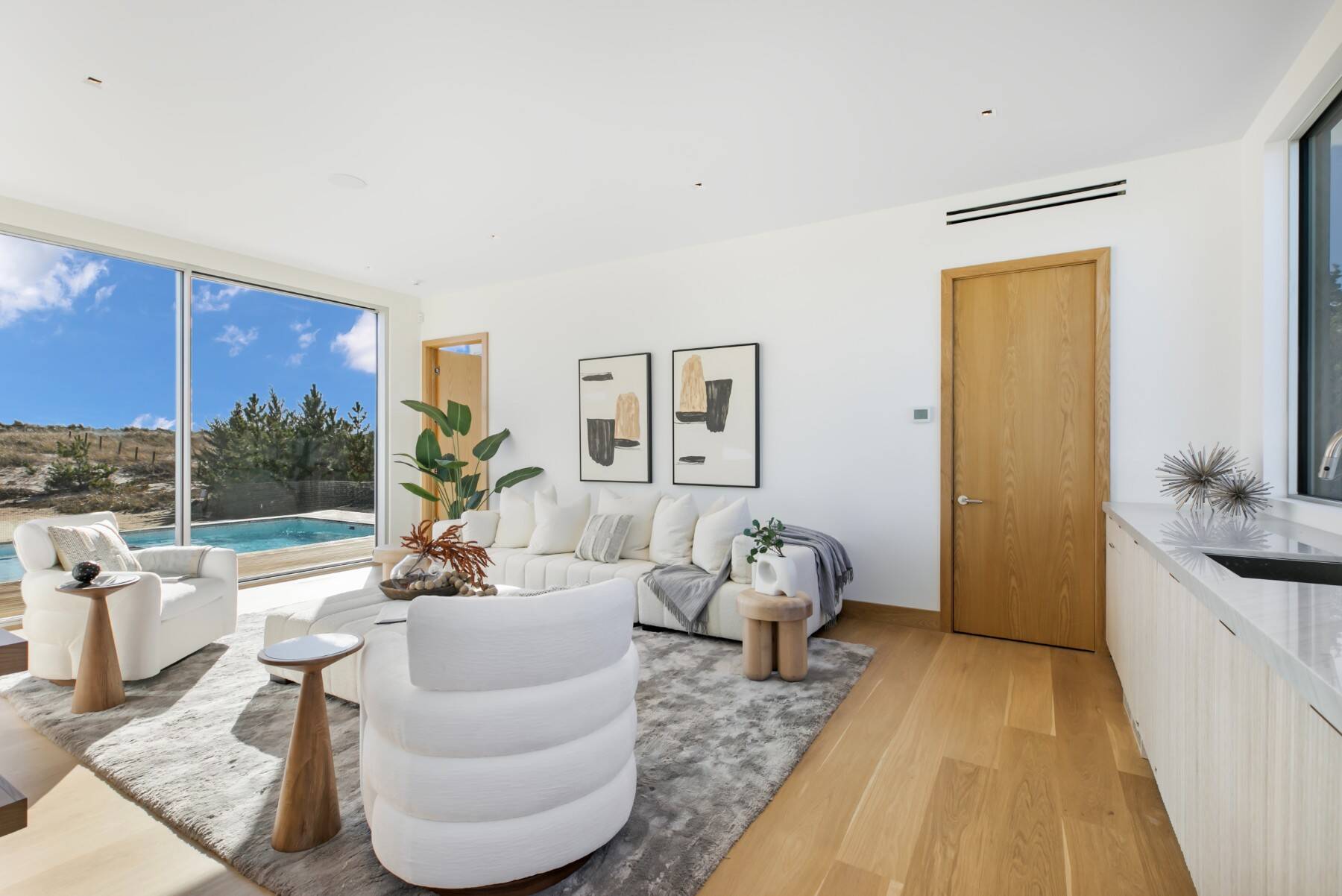  BRAND NEW MODERN OCEANFRONT w/ POOL on 2.6 ACRES IN AMAGANSETT - 物件實景