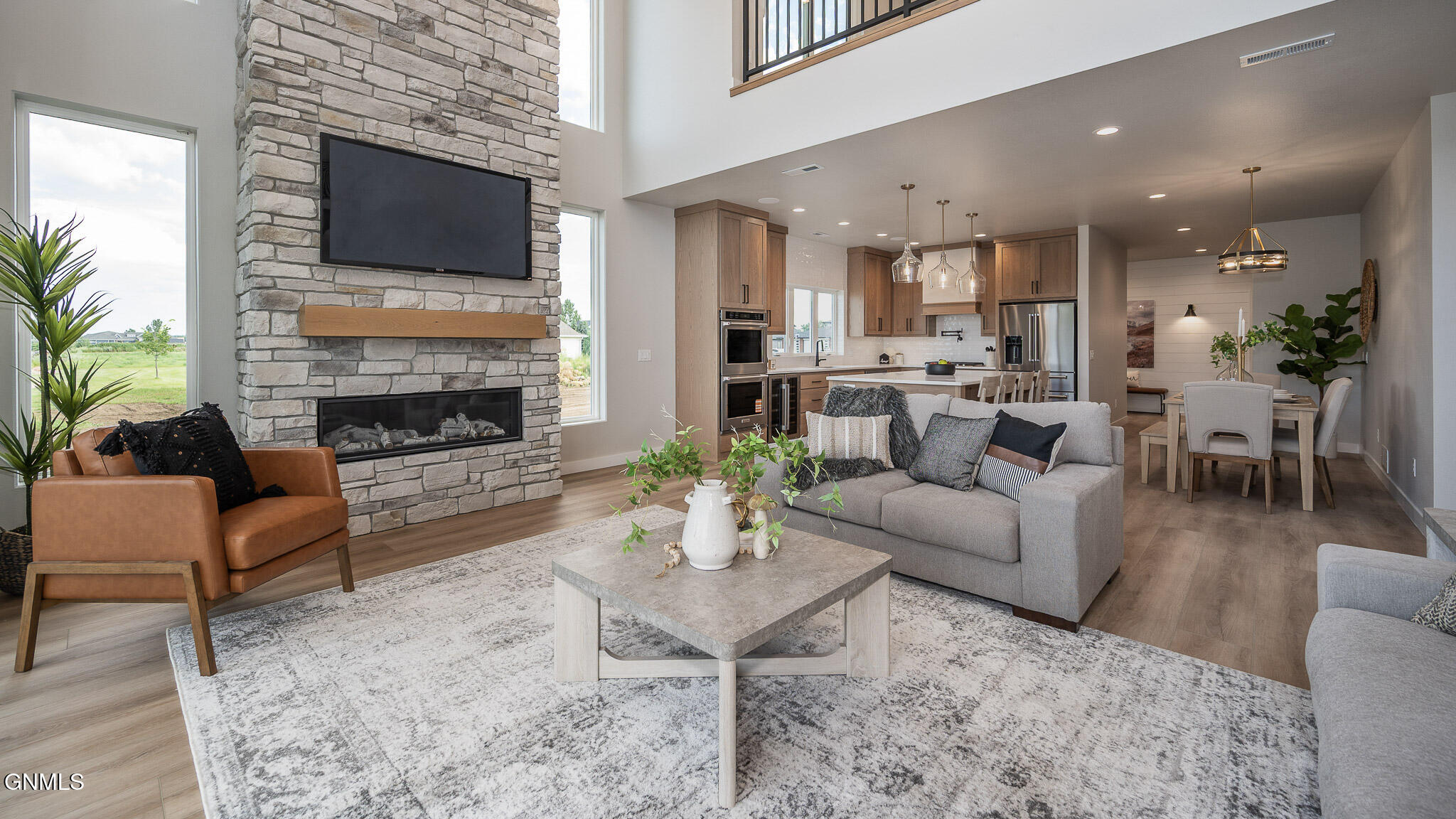 Bismarck, North Dakota, 58503, United States, 5 Bedrooms Bedrooms, ,3 BathroomsBathrooms,Residential,For Sale,1976834