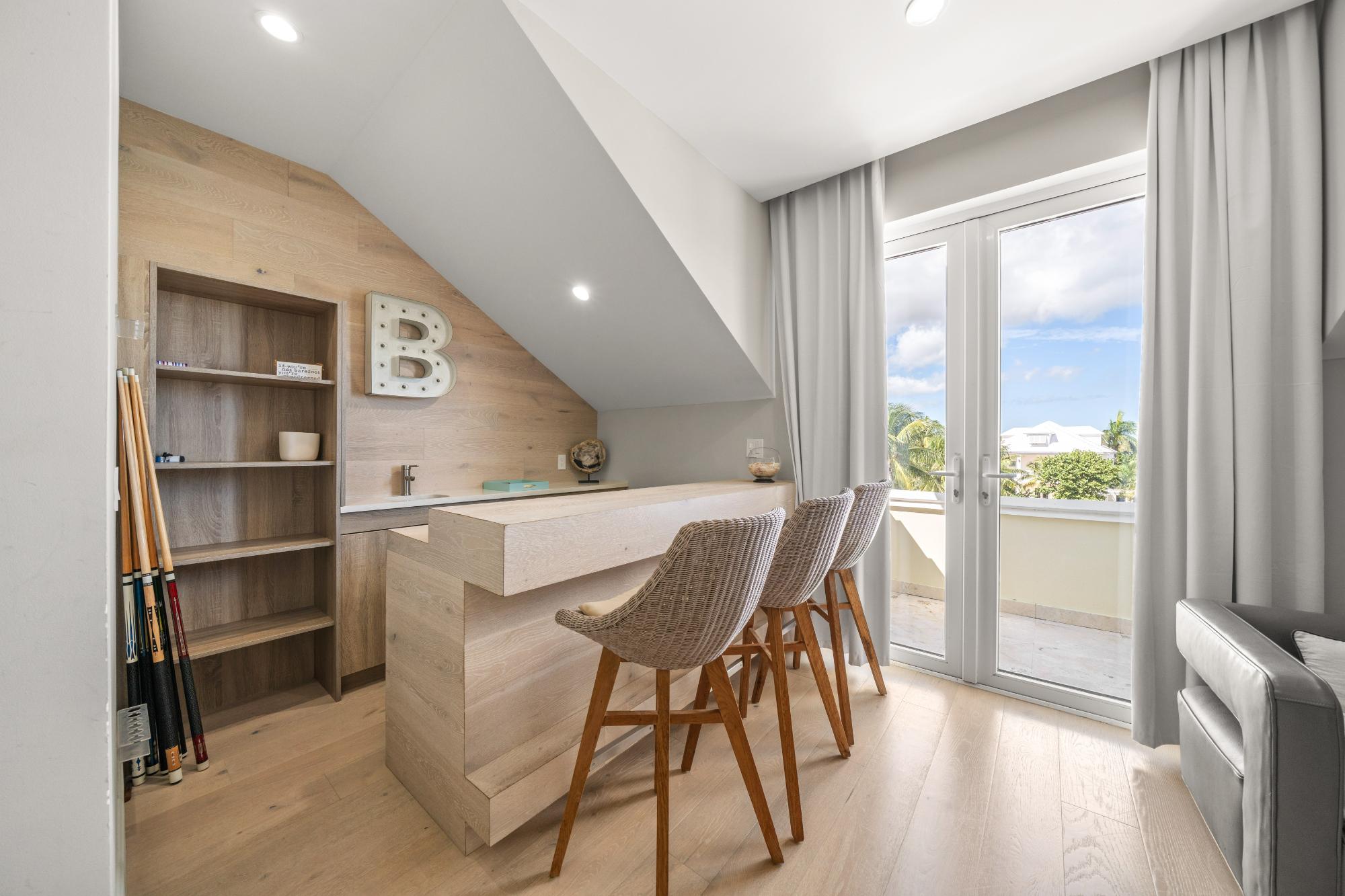 Palm Cay, Nassau / New Providence, New Providence, BS, 5 Bedrooms Bedrooms, ,5 BathroomsBathrooms,Residential,For Sale,1991755