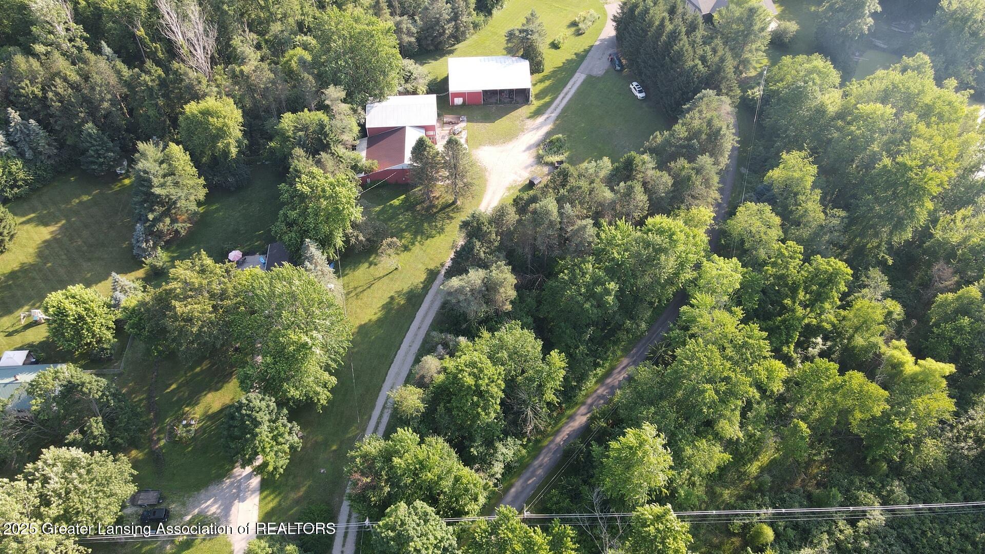 Portland, Michigan, 48875, United States, 5 Bedrooms Bedrooms, ,4 BathroomsBathrooms,Residential,For Sale,2031480