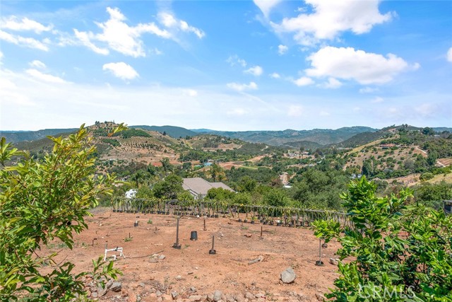 Fallbrook, California, 92028, United States, 2 Bedrooms Bedrooms, ,3 BathroomsBathrooms,Residential,For Sale,1979251