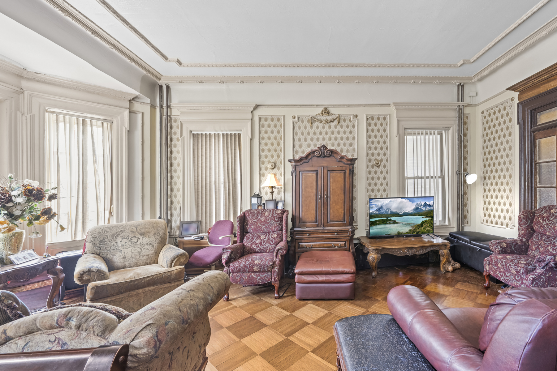  410 Stuyvensant Avenue - 物件實景
