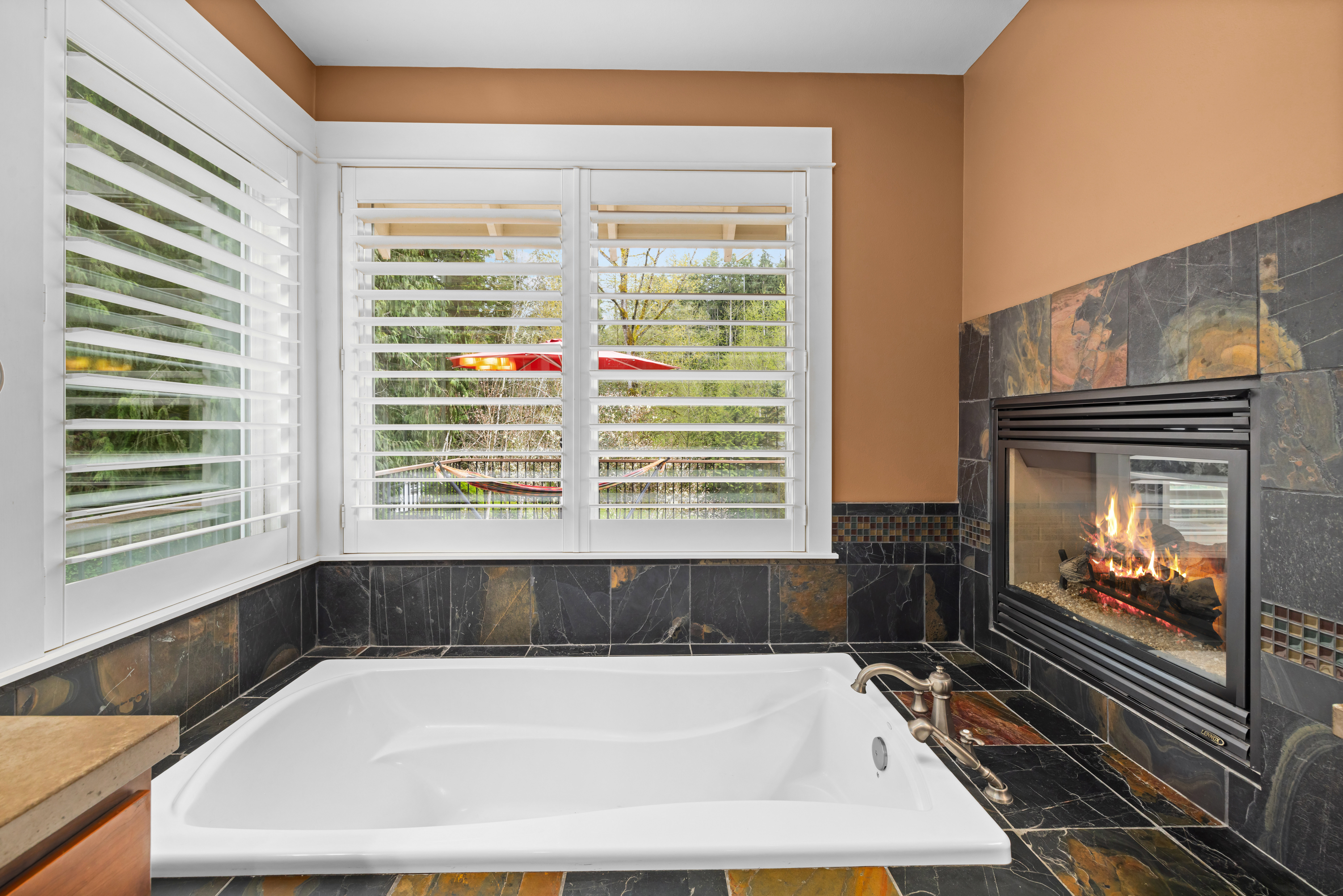  4727 NE Rova Rd, Poulsbo, WA 98370 - 物件實景