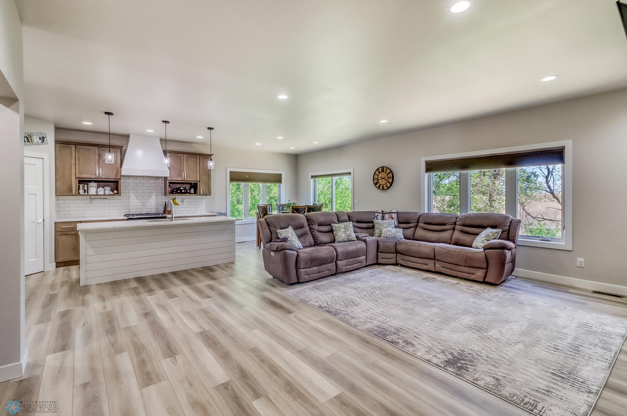 Hawley, Minnesota, 56549, United States, 5 Bedrooms Bedrooms, ,3 BathroomsBathrooms,Residential,For Sale,1984462