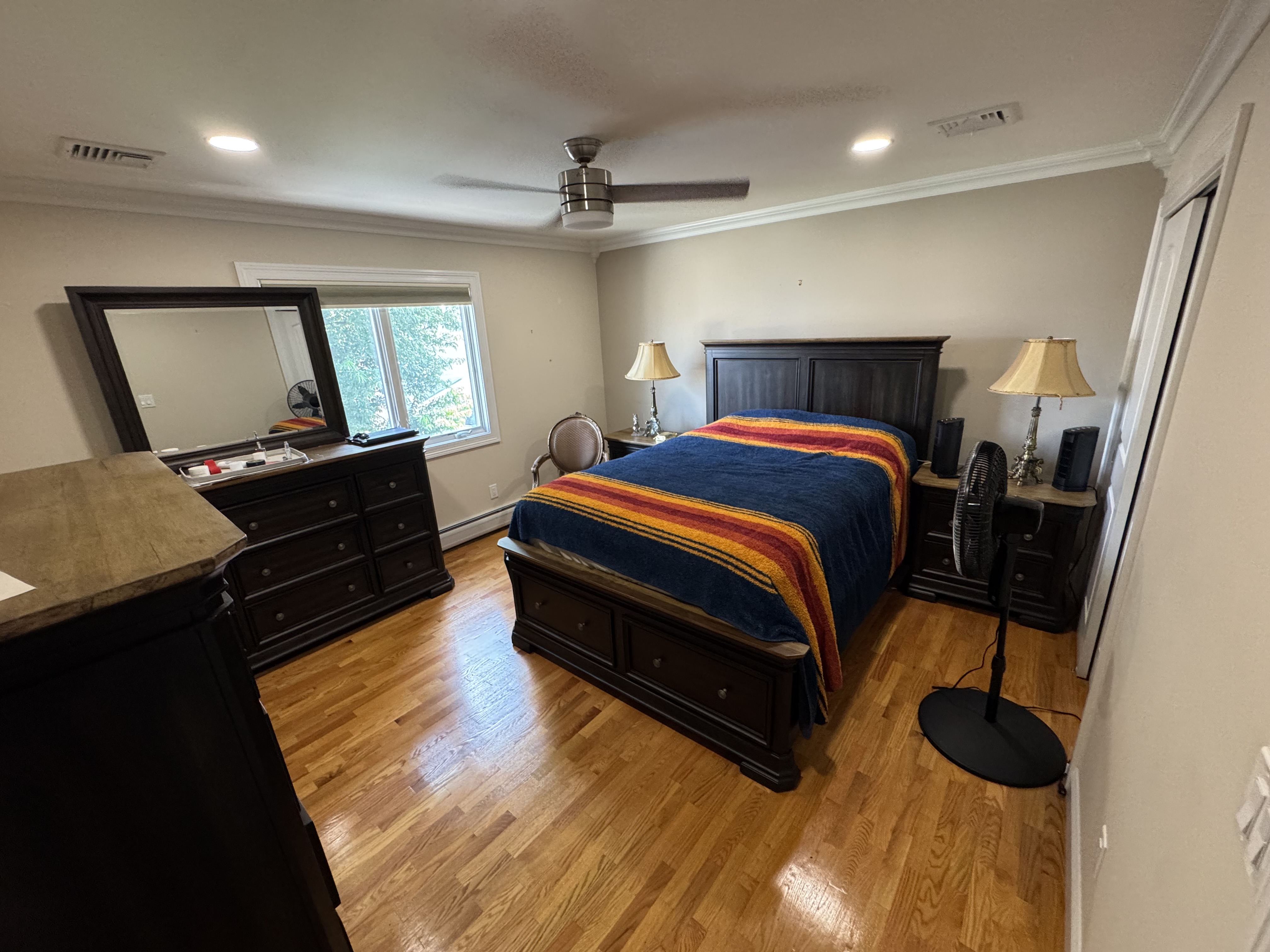 Fairview, New Jersey, 07022, United States, 3 Bedrooms Bedrooms, ,3 BathroomsBathrooms,Residential,For Sale,1978631