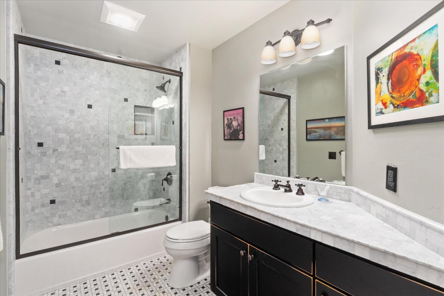 Murphys, California, 95247, United States, 3 Bedrooms Bedrooms, ,4 BathroomsBathrooms,Residential,For Sale,2030734