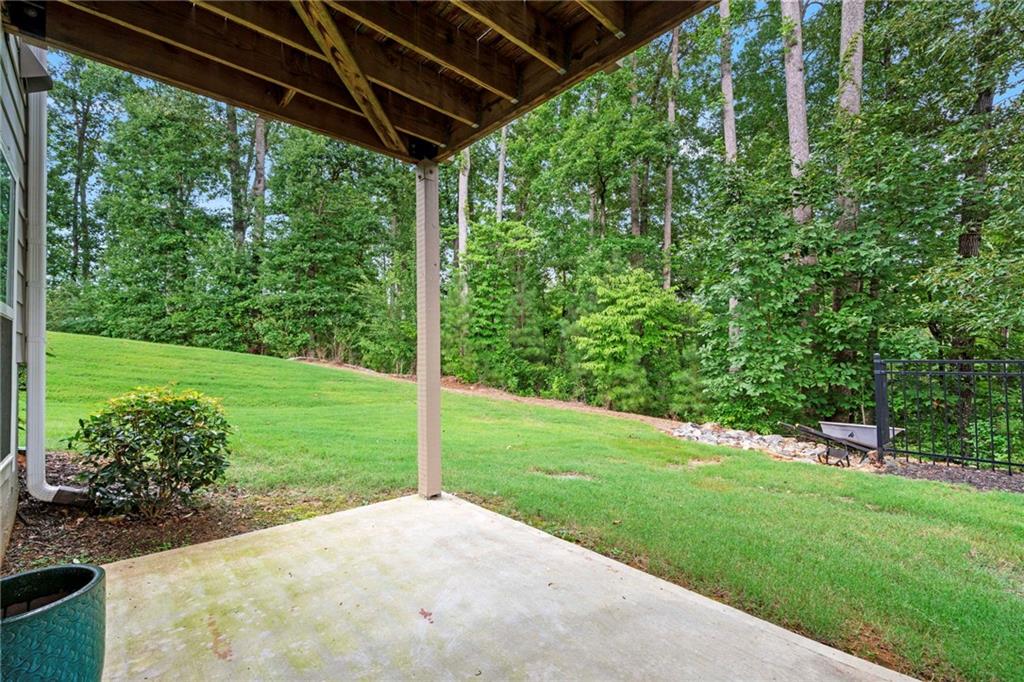 Cumming, Georgia, 30040, United States, 4 Bedrooms Bedrooms, ,4 BathroomsBathrooms,Residential,For Sale,1915176