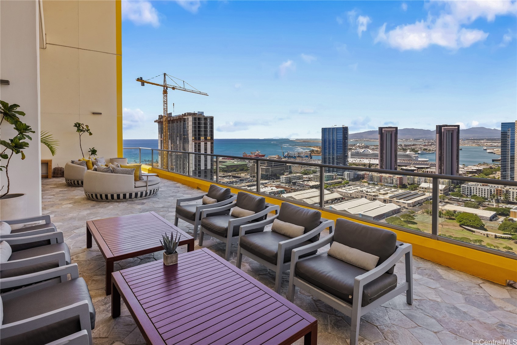 Honolulu, Hawaii, 96814, United States, 1 Bedroom Bedrooms, ,1 BathroomBathrooms,Residential,For Sale,1941012