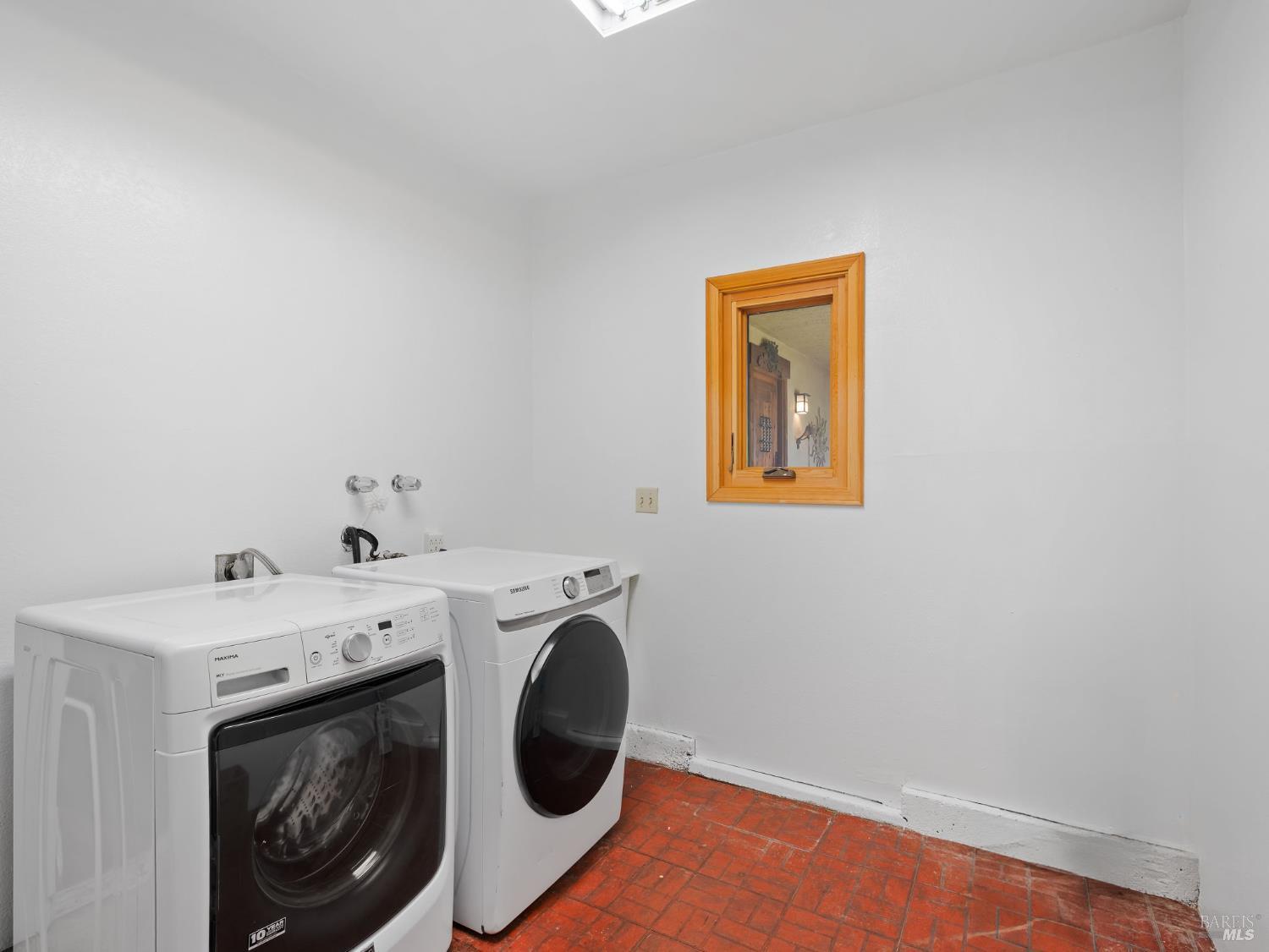 Napa, California, 94558, United States, 3 Bedrooms Bedrooms, ,2 BathroomsBathrooms,Residential,For Sale,1837872